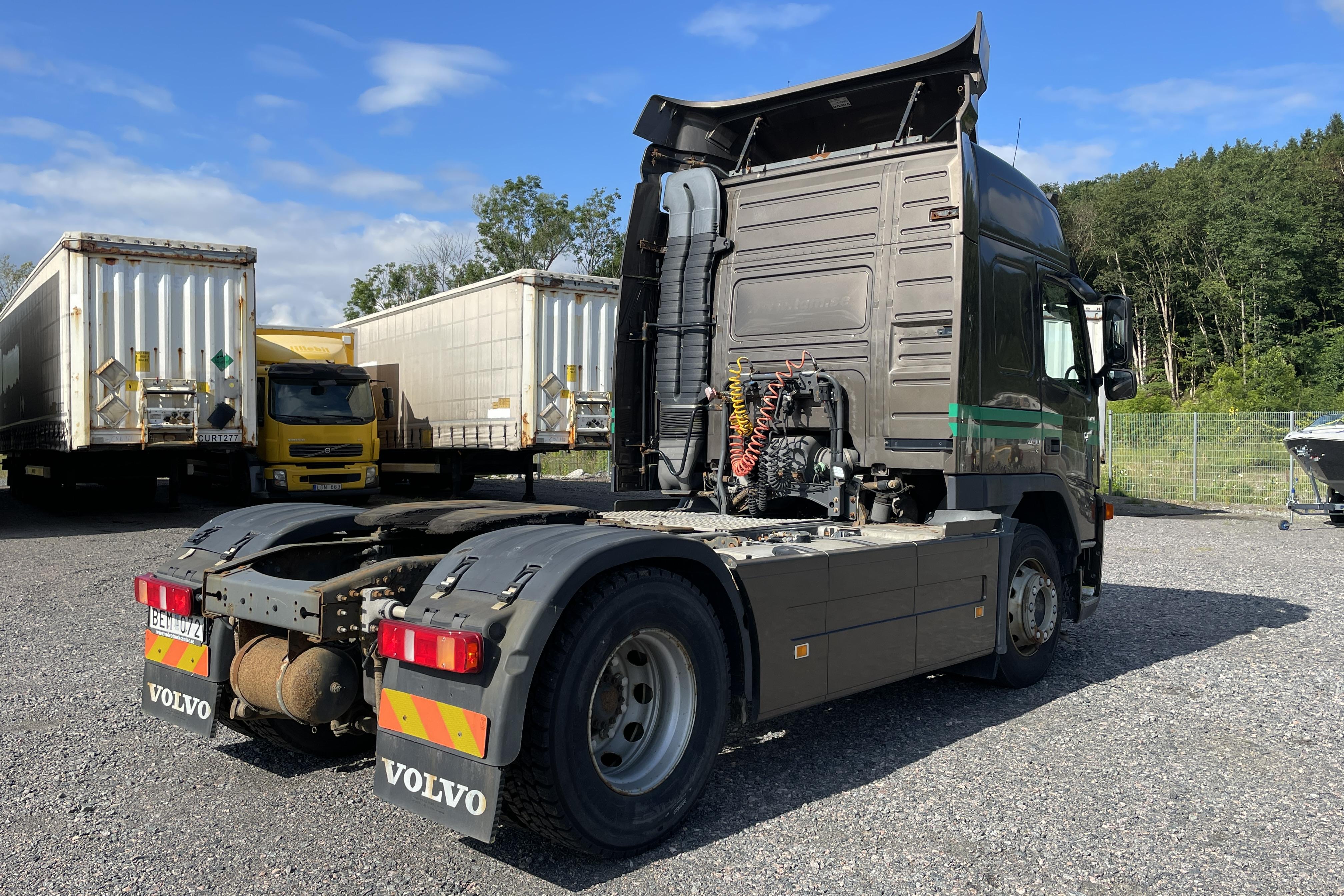 Volvo FM430 - 363 741 km - Automaattinen - ruskea - 2009