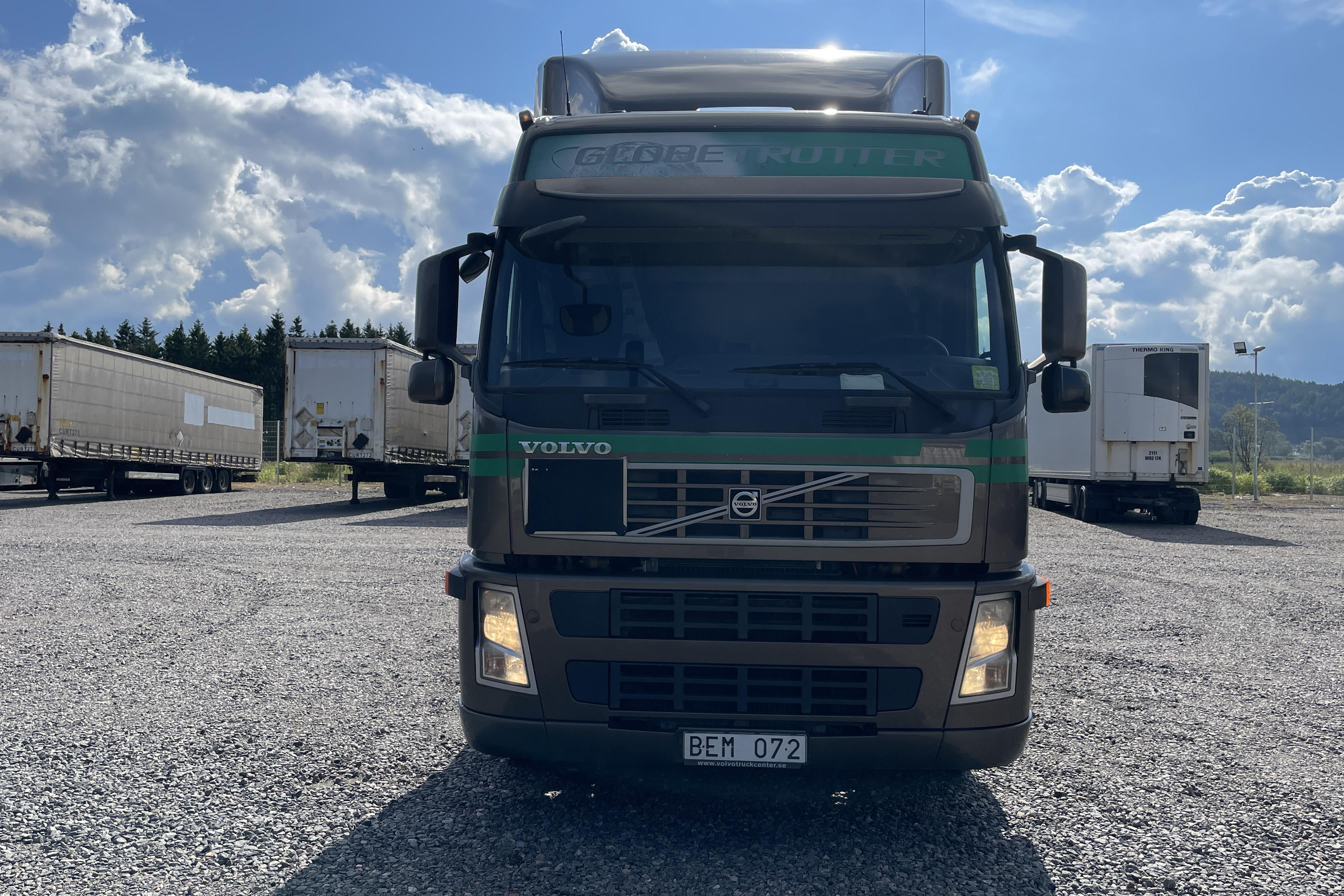 Volvo FM430 - 363 741 km - Automatic - brown - 2009