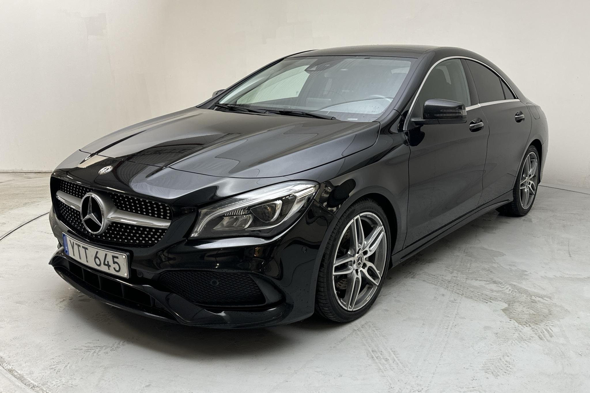 Mercedes CLA 250 4MATIC Coupé C117 (211hk) - 11 753 mil - Automat - svart - 2019