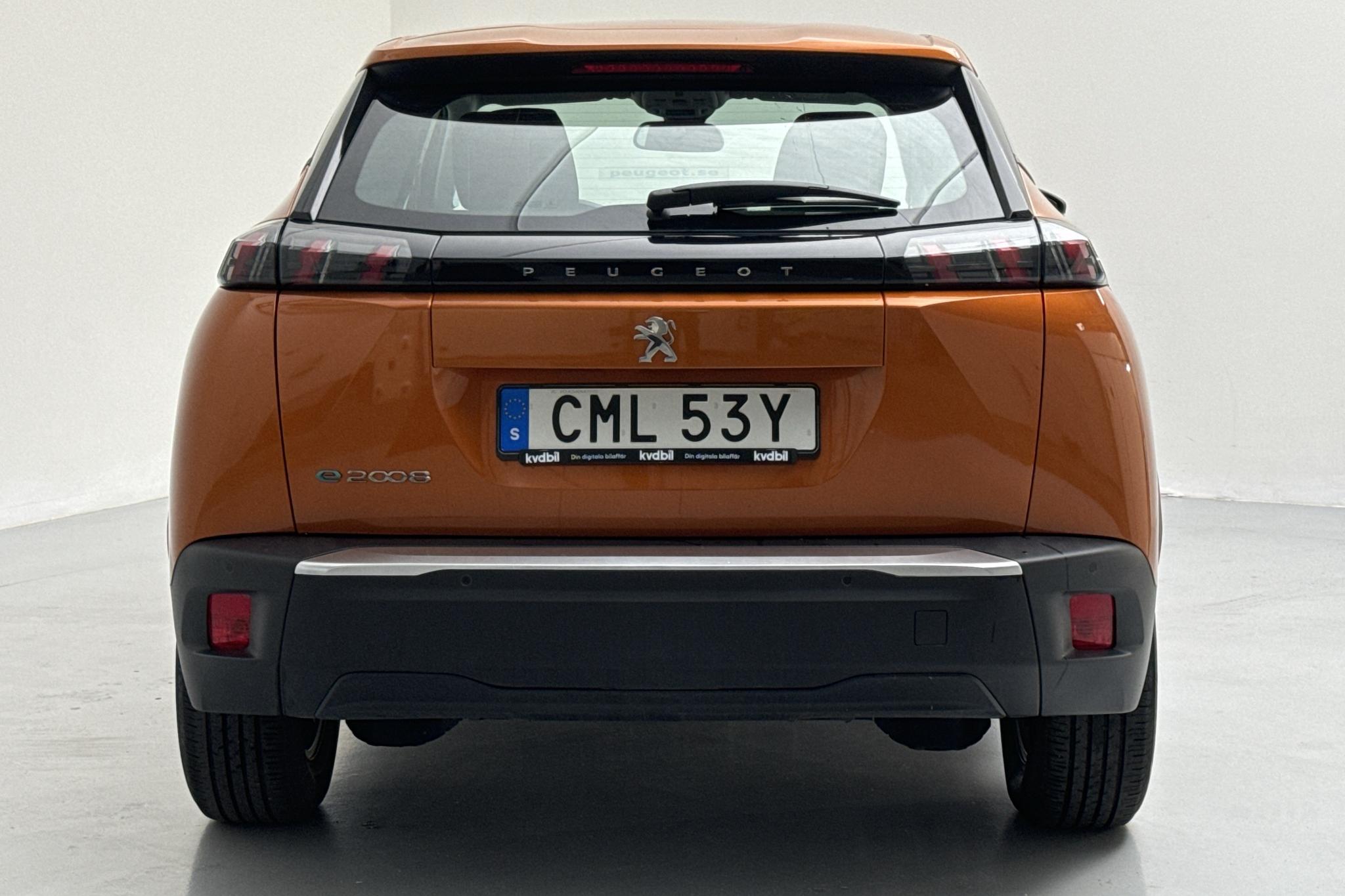 Peugeot e-2008 50 kWh (136hk) - 25 660 km - Automaatne - oranž - 2022