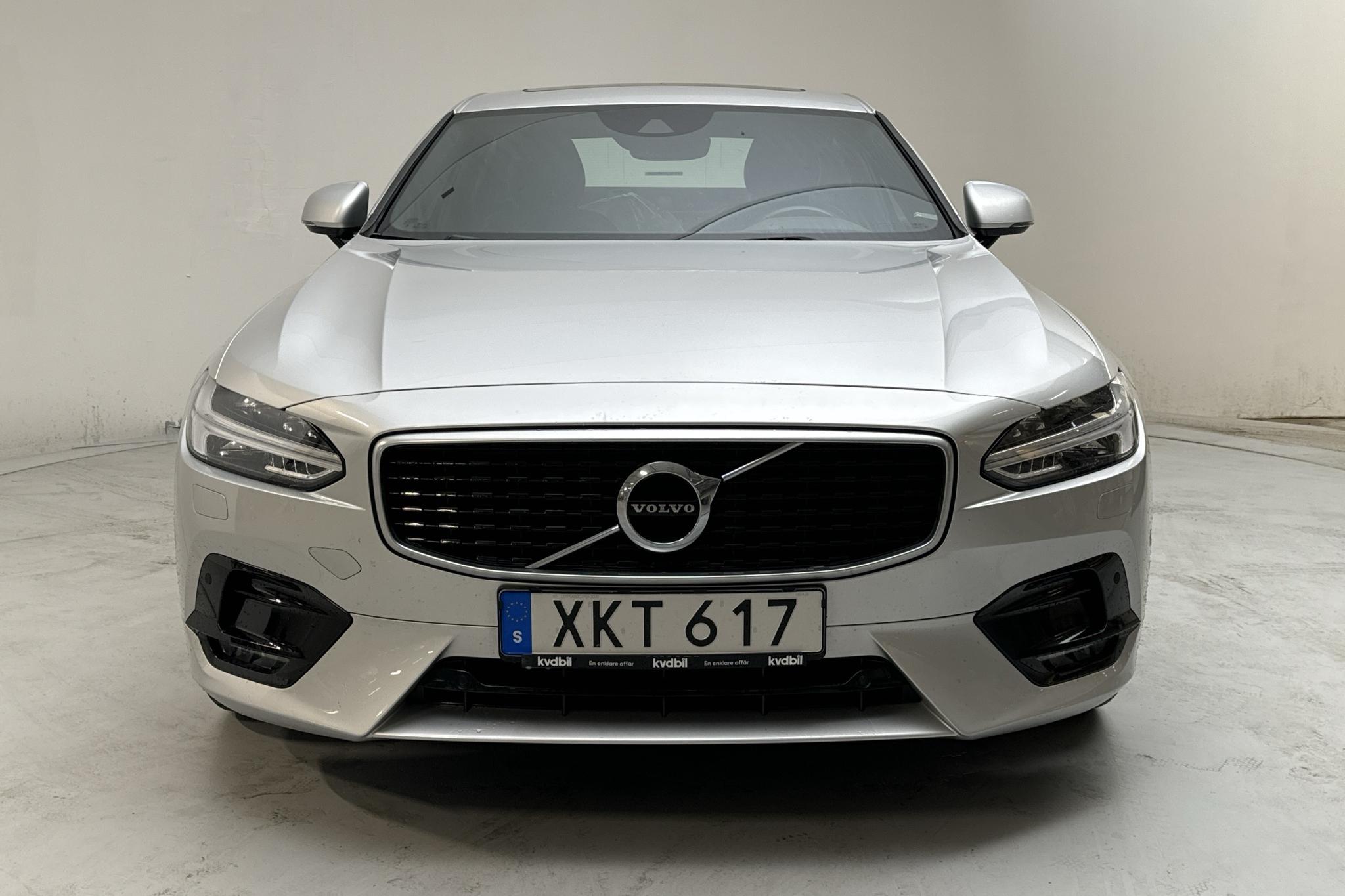 Volvo S90 D4 AWD (190hk) - 130 660 km - Automaatne - hõbe - 2018