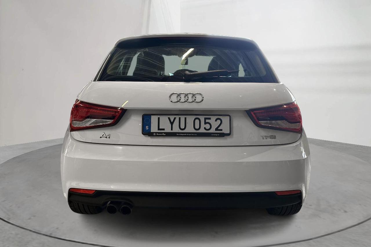 Audi A1 1.4 TFSI Sportback (125hk) - 9 891 mil - Manuell - vit - 2018