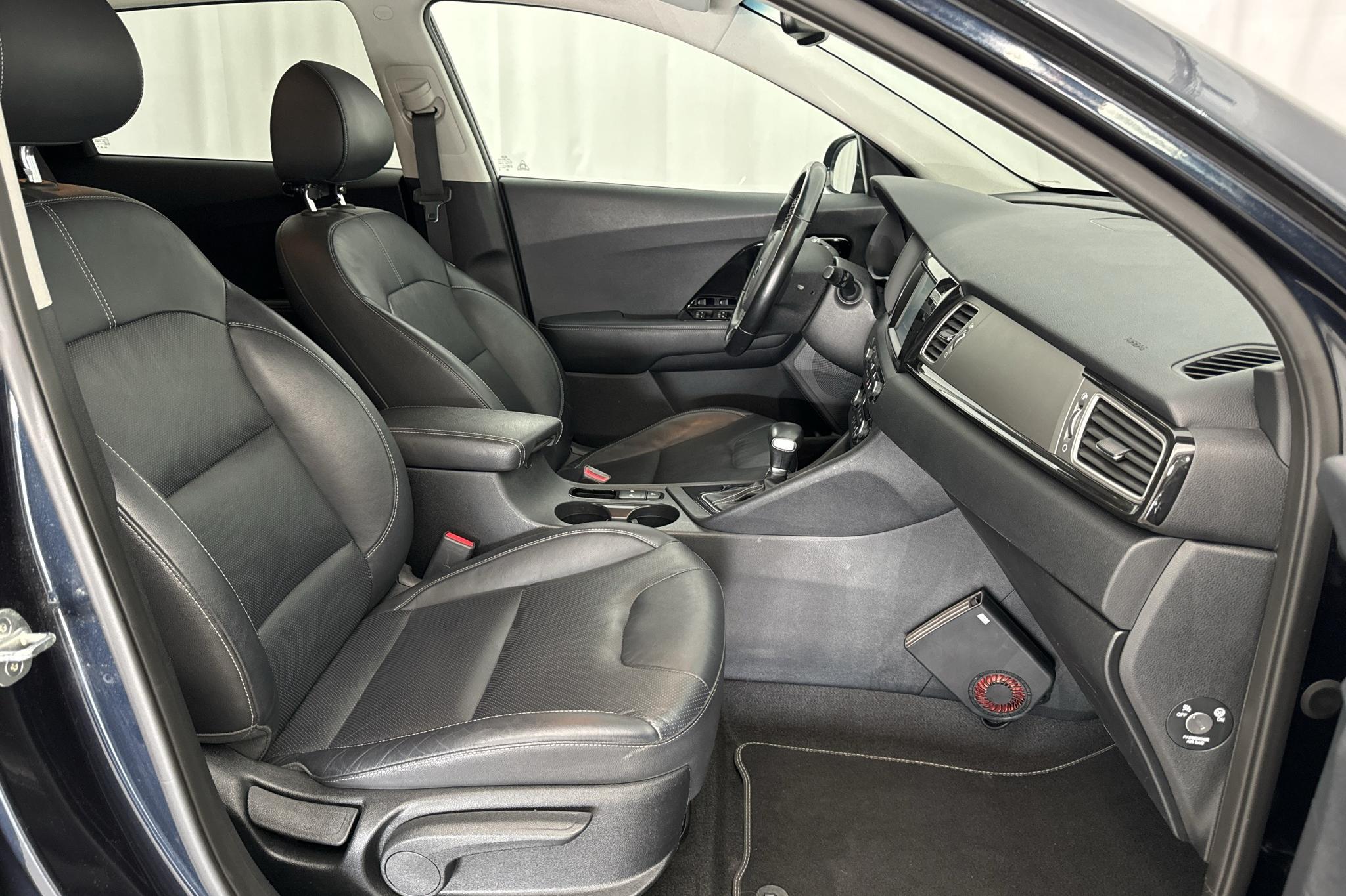 KIA Niro Plug-in Hybrid 1.6 (141hk) - 96 730 km - Automatyczna - niebieski - 2019