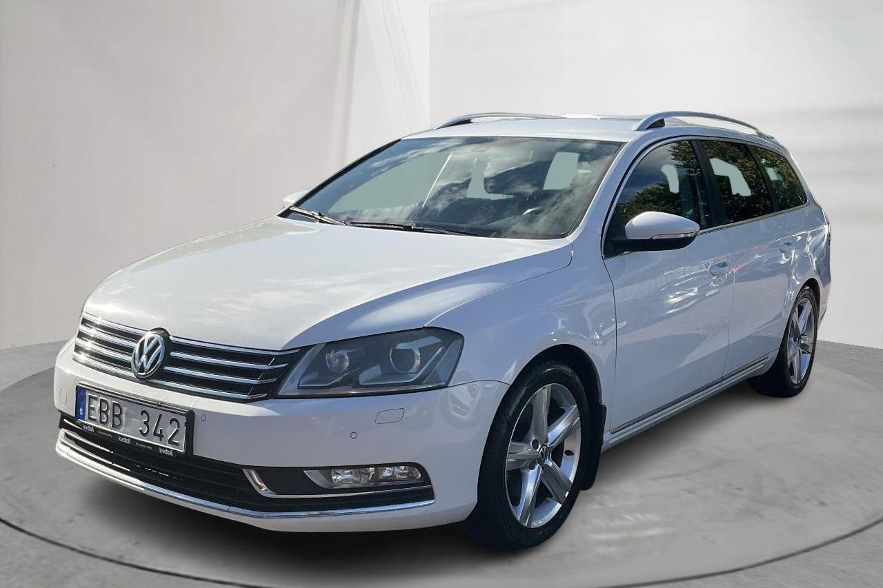 VW Passat 2.0 TDI BlueMotion Technology Variant (170hk) - 28 152 mil - Automat - vit - 2012