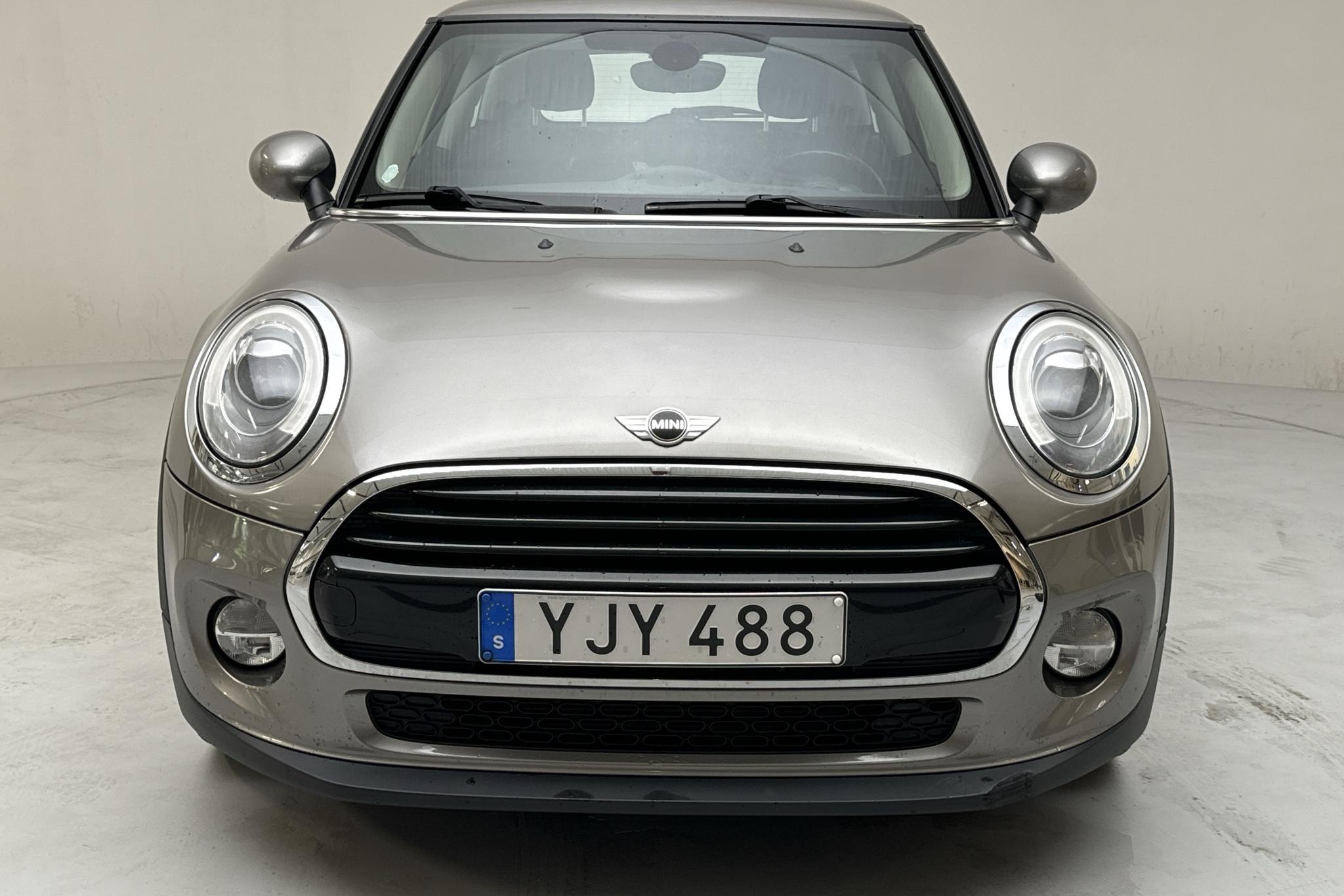 MINI Cooper 3dr (136hk) - 6 281 mil - Manuell - grå - 2017