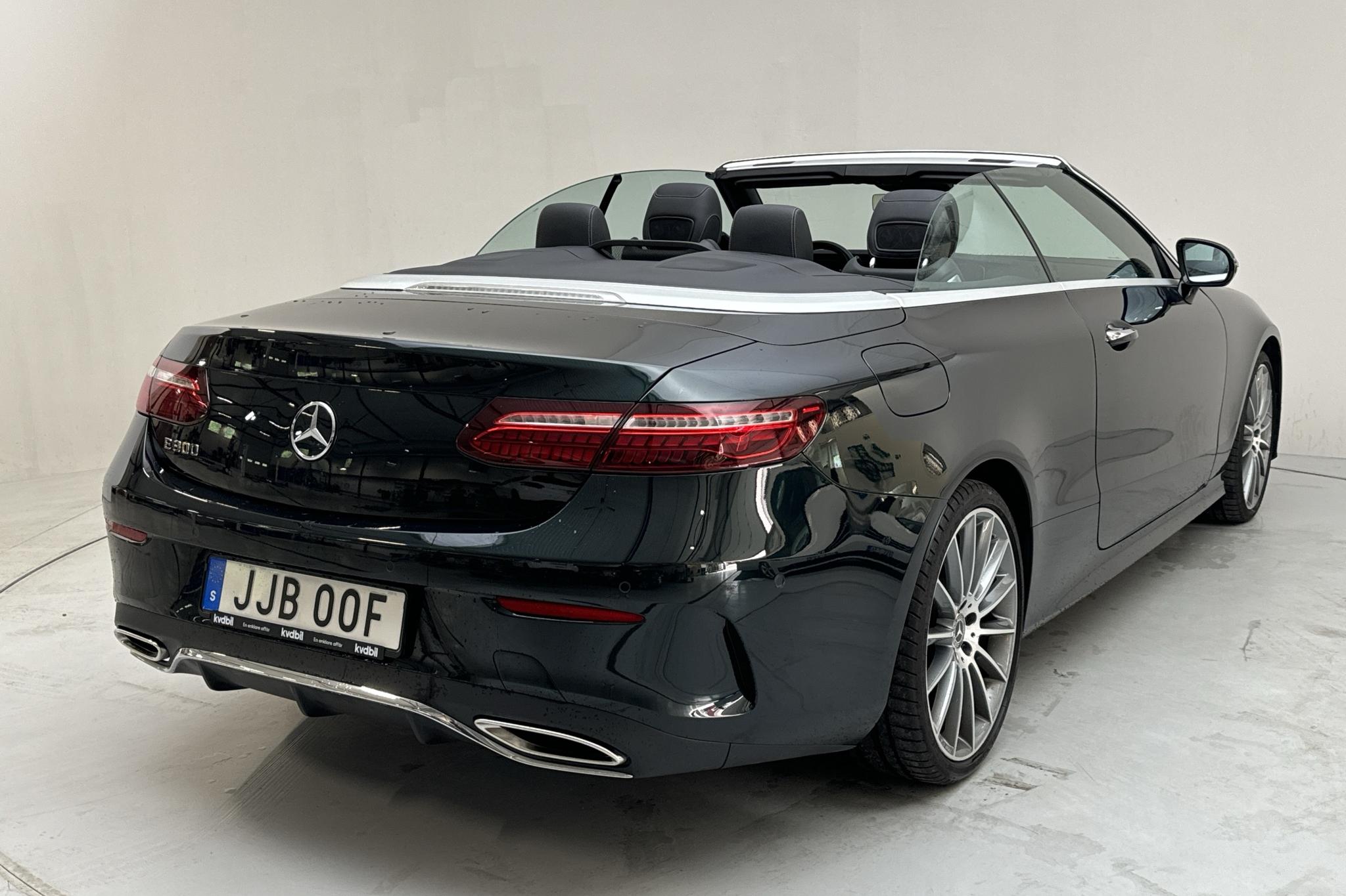 Mercedes E 300 Cabriolet A238 (258hk) - 33 160 km - Automaatne - roheline - 2021