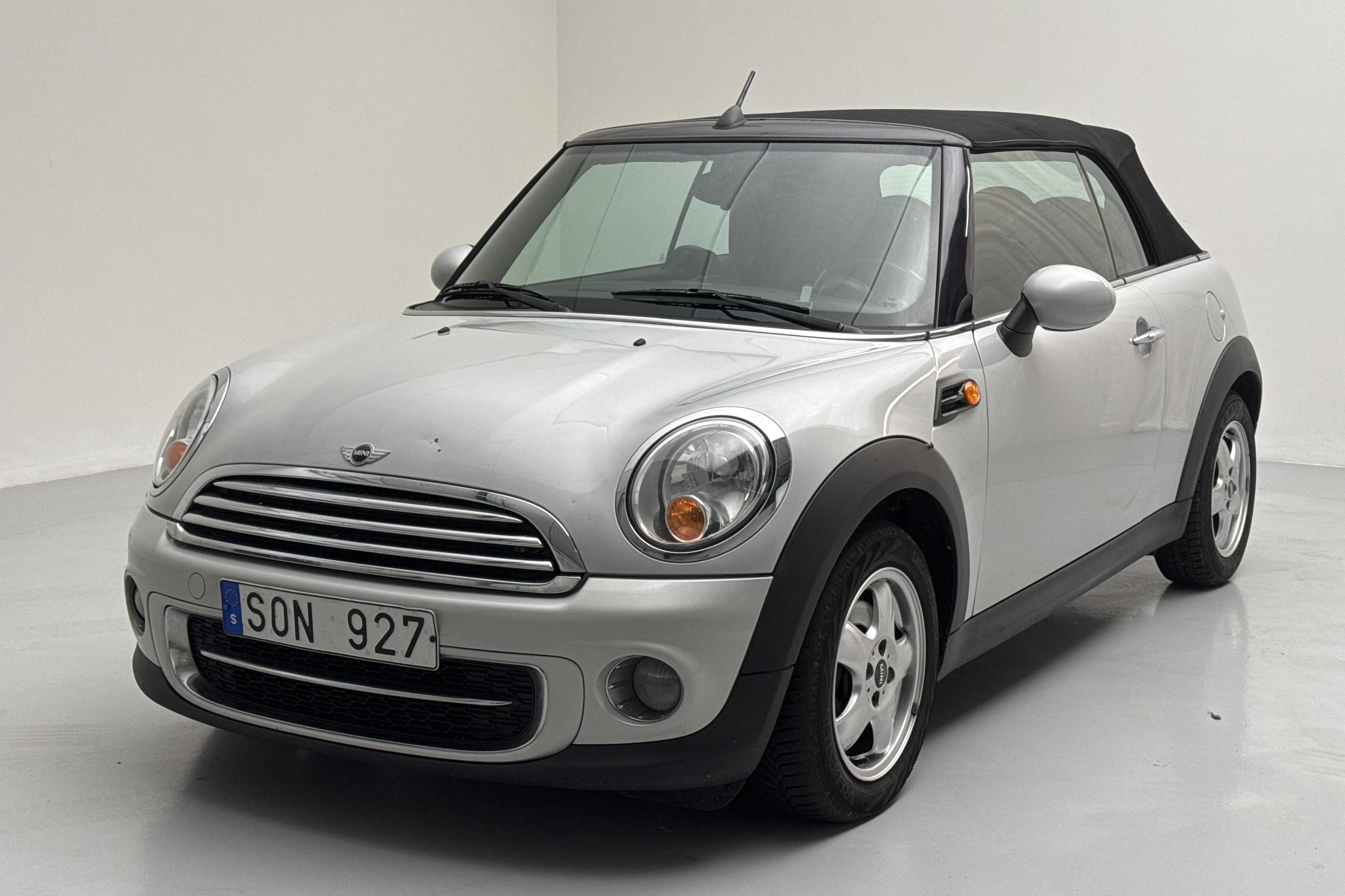 MINI Cooper Cabriolet D 1.6 (112hk) - 181 200 km - Manual - silver - 2012