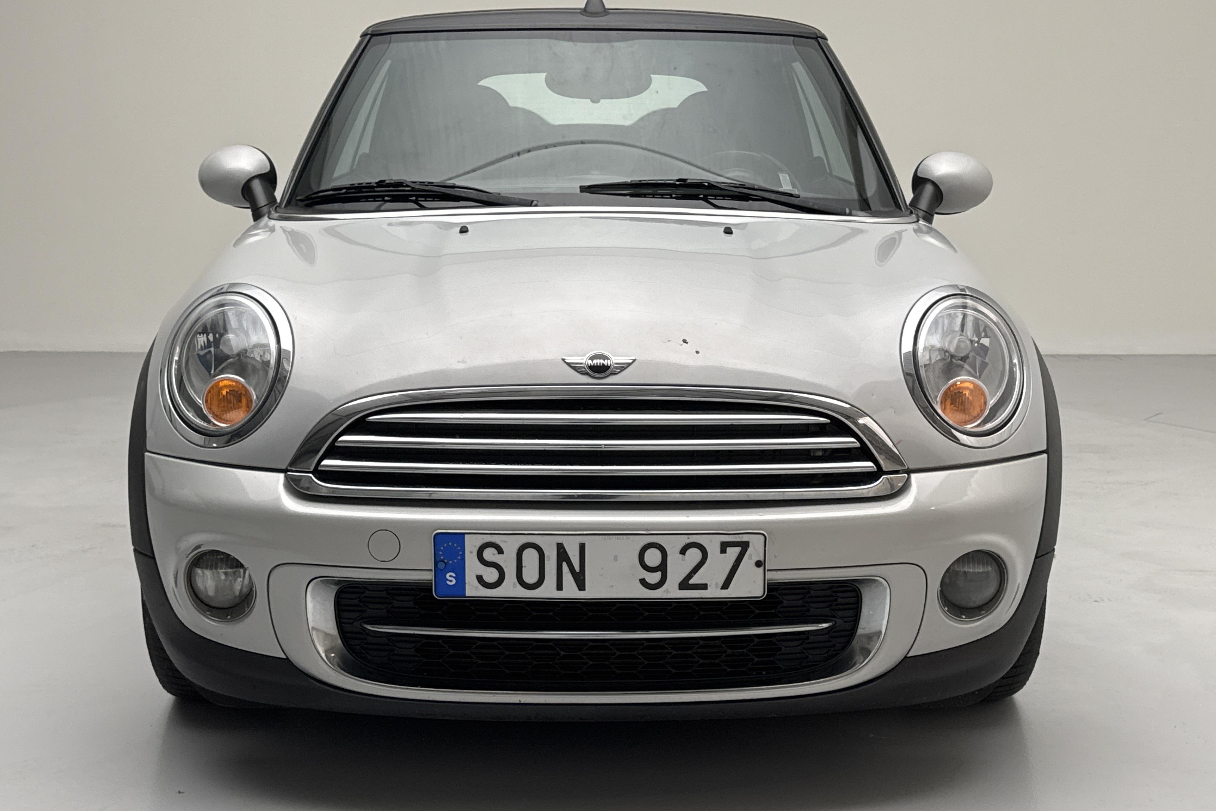 MINI Cooper Cabriolet D 1.6 (112hk) - 181 200 km - Manual - silver - 2012