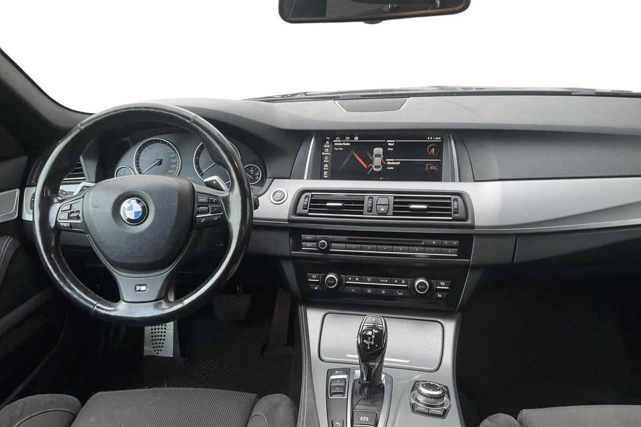 BMW 520d Sedan, F10 (184hk) - 252 360 km - Automatic - blue - 2011