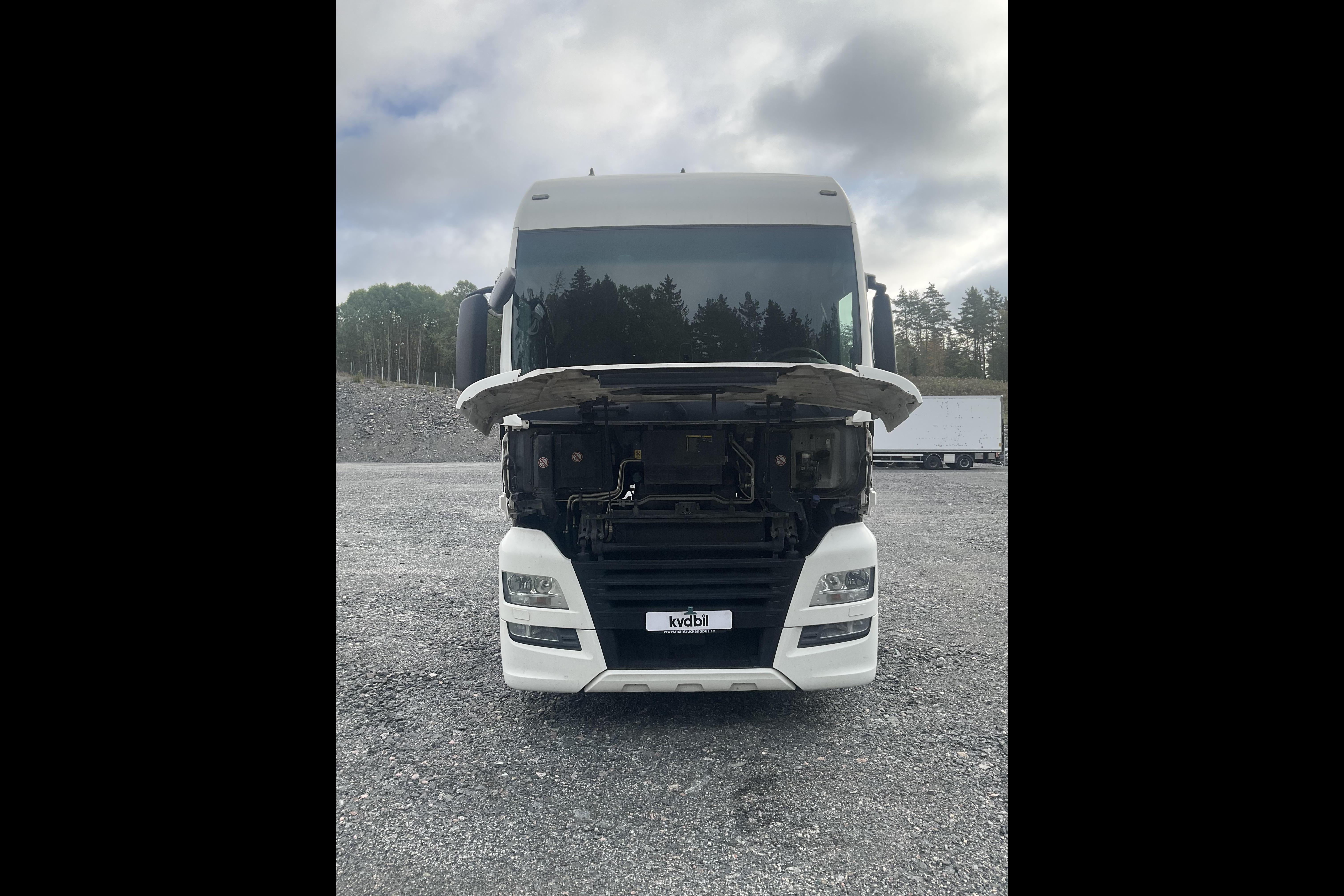 MAN TGX - 536 478 km - Automat - vit - 2017