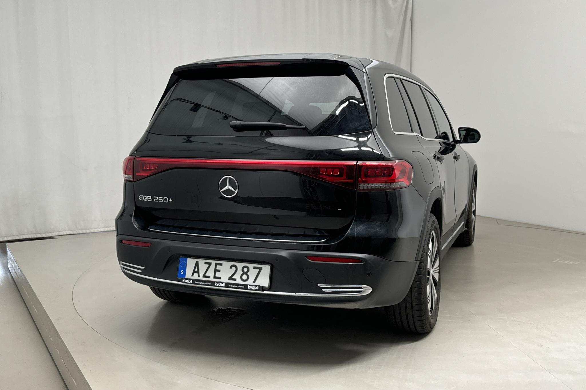 Mercedes EQB 250+ X243 (190hk) - 48 070 km - Automatyczna - czarny - 2024