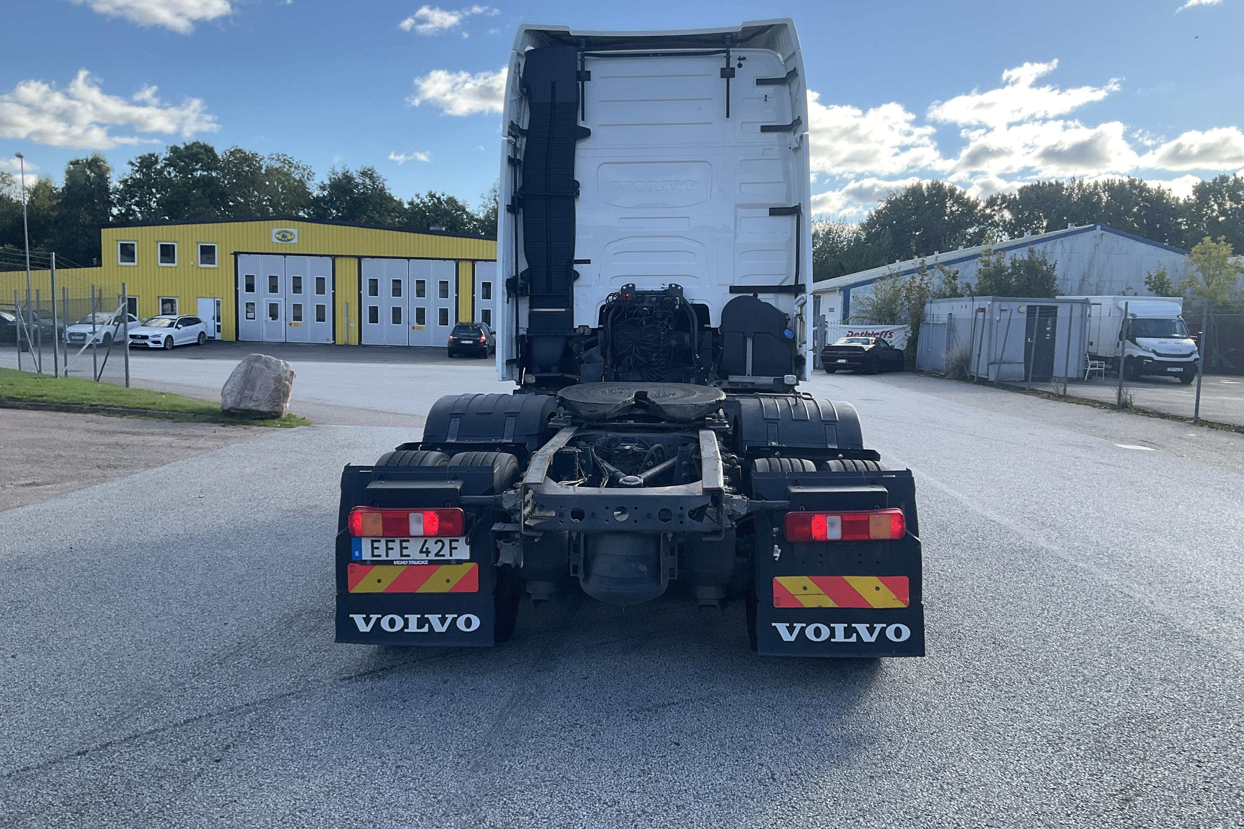 Volvo FH 62 TT - 278 313 km - Automatyczna - biały - 2020