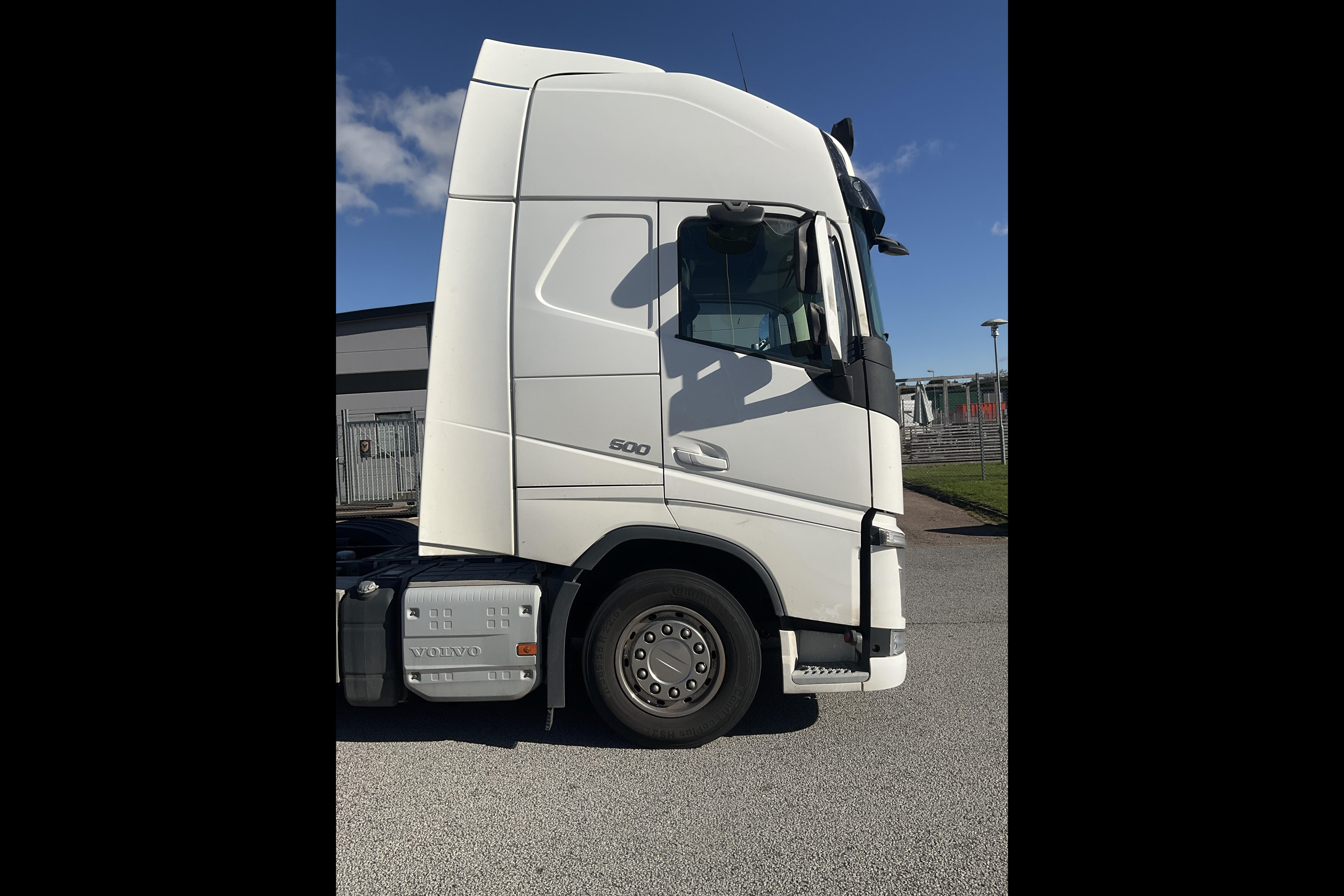 Volvo FH510 - 303 778 km - Automaattinen - valkoinen - 2020