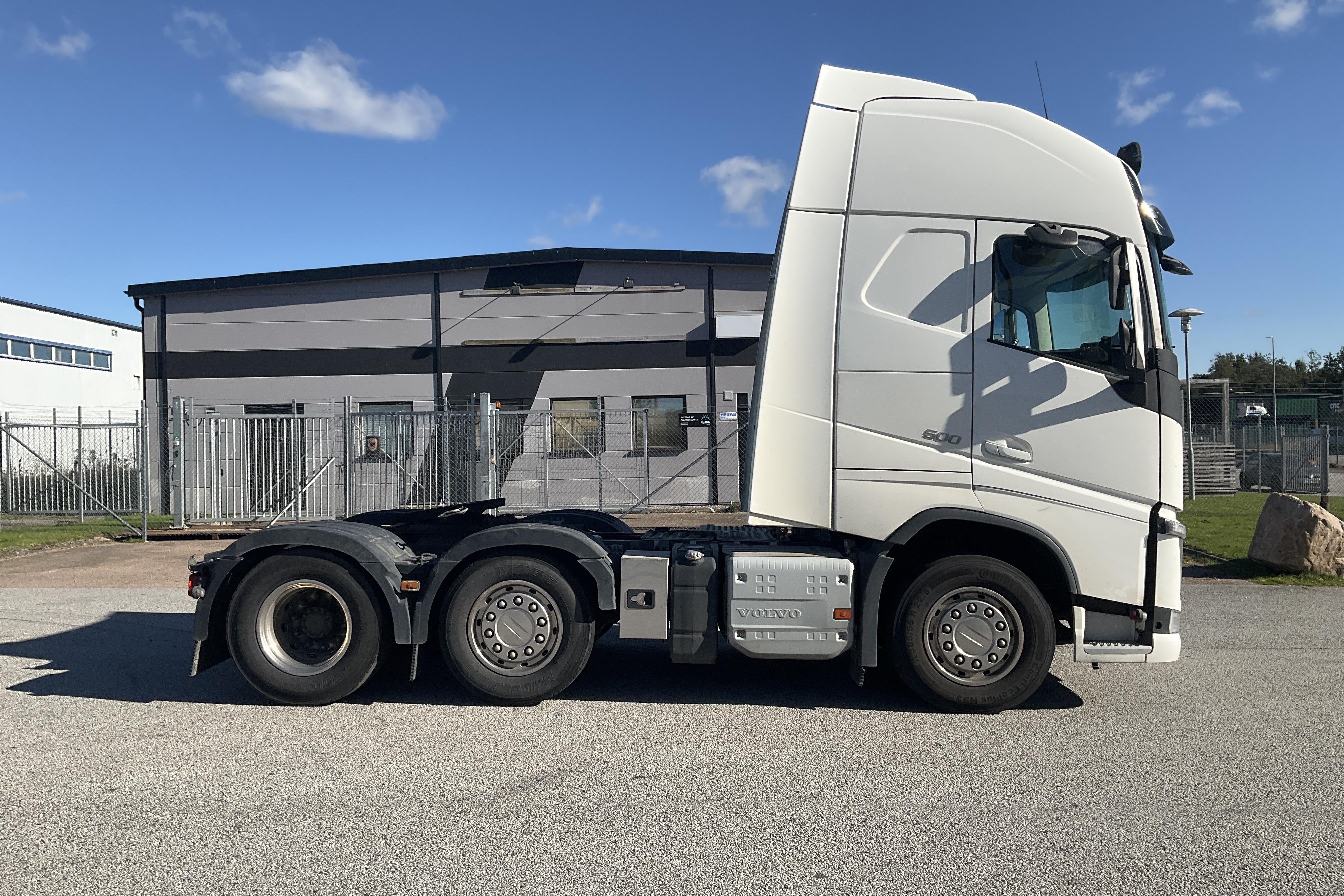 Volvo FH510 - 303 778 km - Automaattinen - valkoinen - 2020