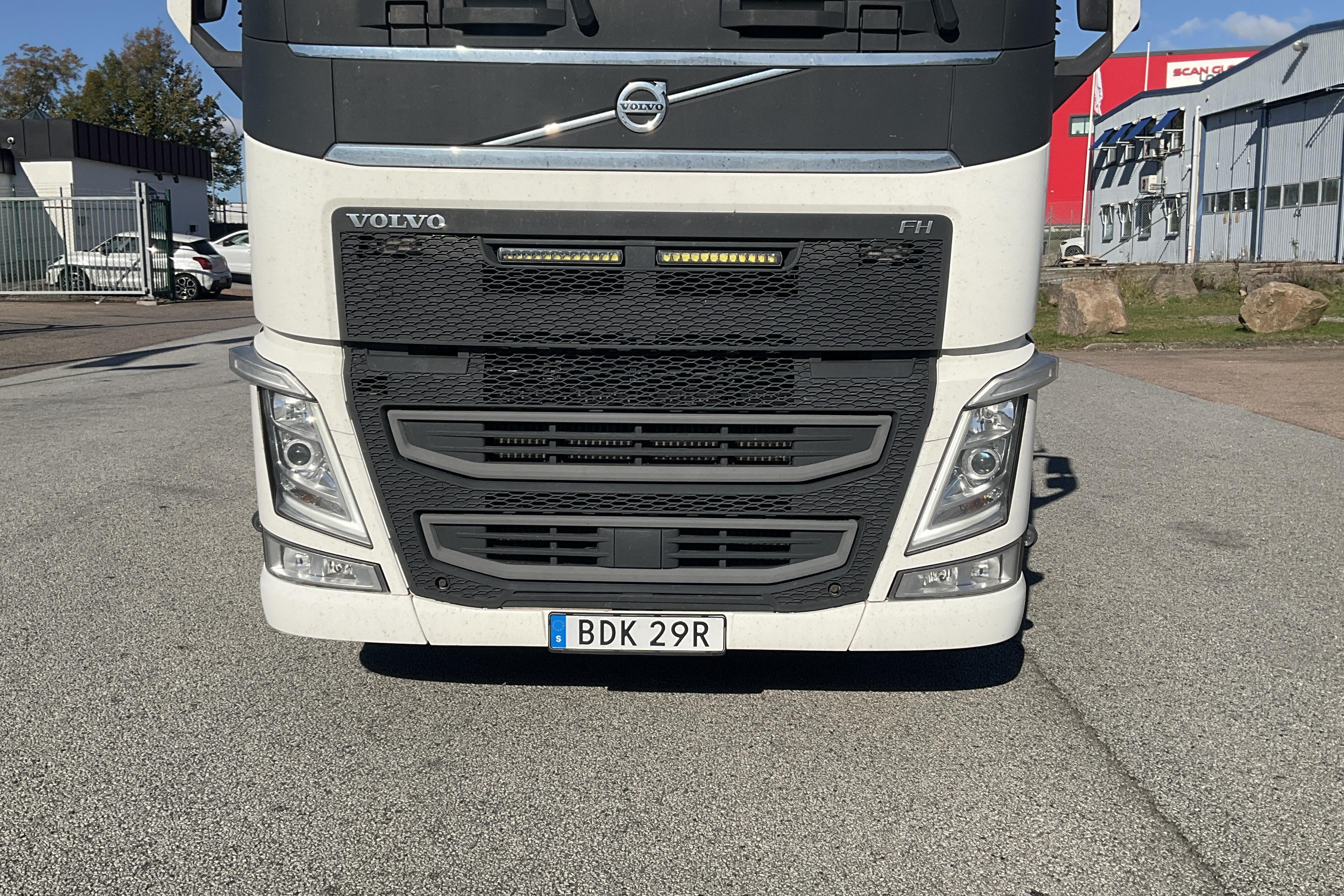 Volvo FH510 - 303 778 km - Automaattinen - valkoinen - 2020