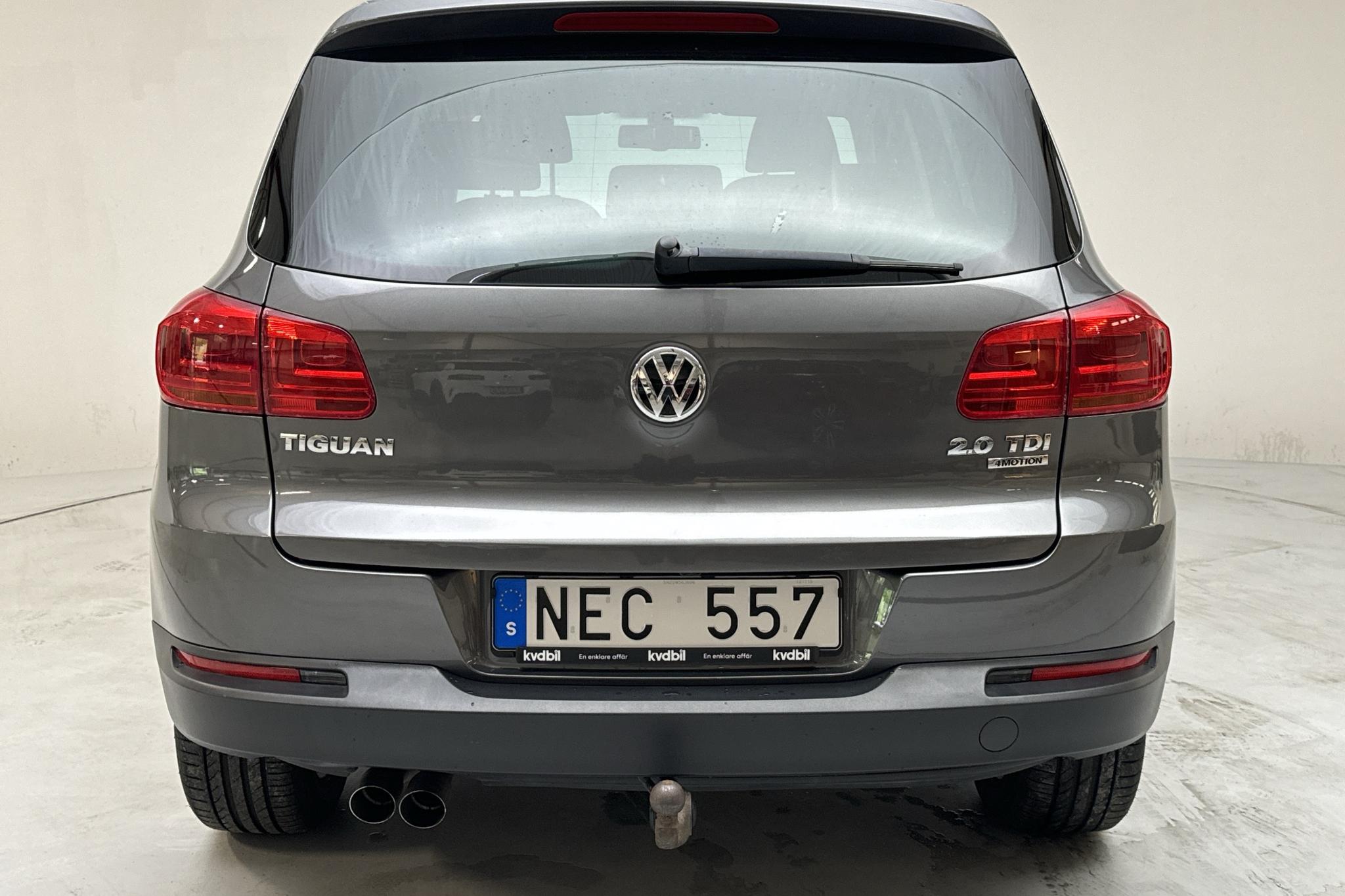 VW Tiguan 2.0 TDI 4MOTION BlueMotion Technology (140hk) - 16 284 mil - Automat - Dark Grey - 2013