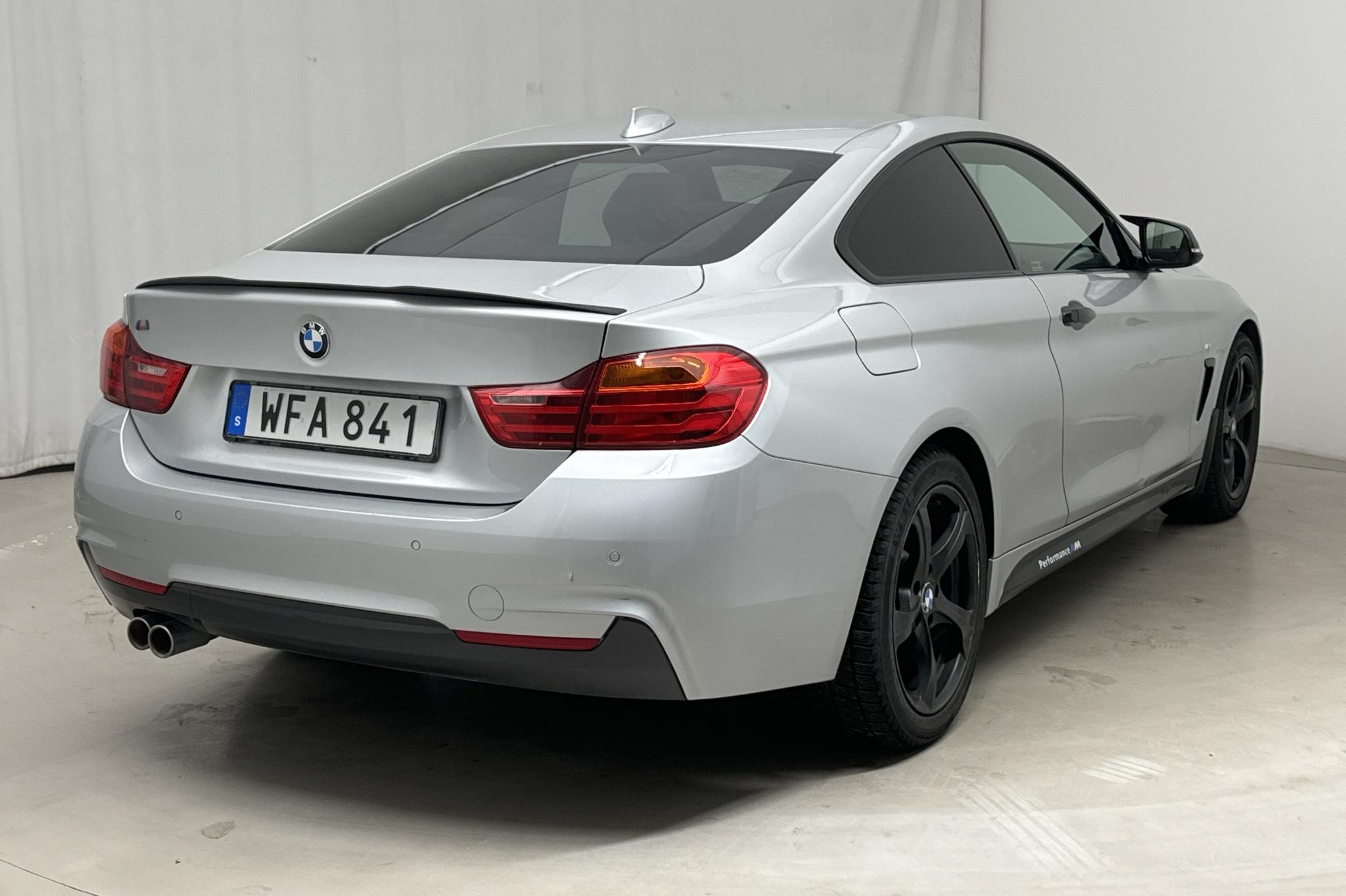 BMW 435d xDrive Coupé, F32 (313hk) - 137 180 km - Automatyczna - srebro - 2015