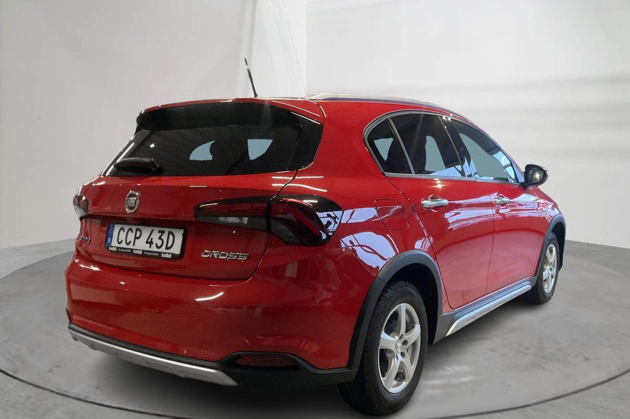 Fiat Tipo 1.0 5dr (100hk) - 3 062 mil - Manuell - röd - 2021