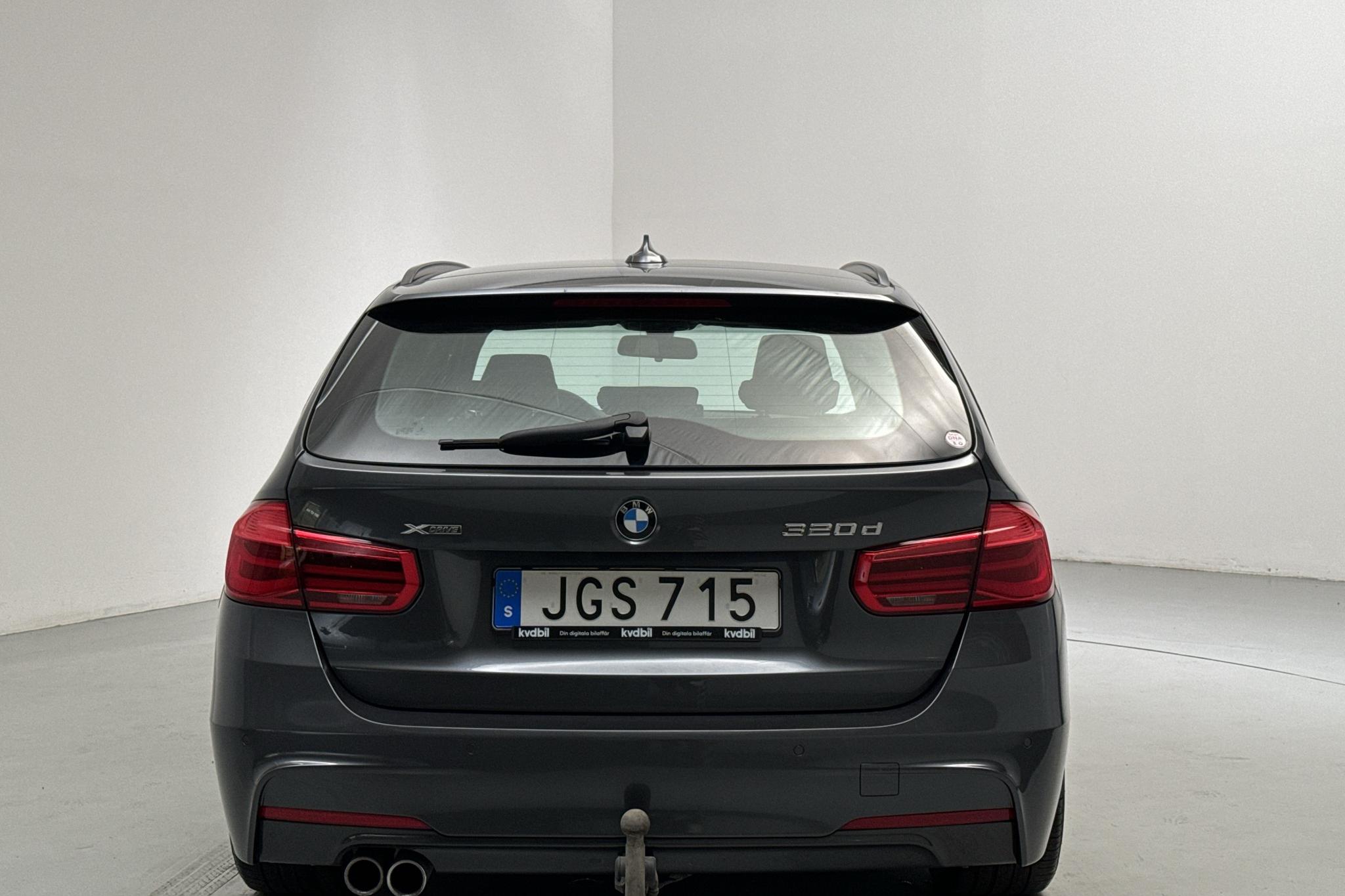 BMW 320d xDrive Touring, F31 (190hk) - 94 570 km - Automatic - gray - 2019