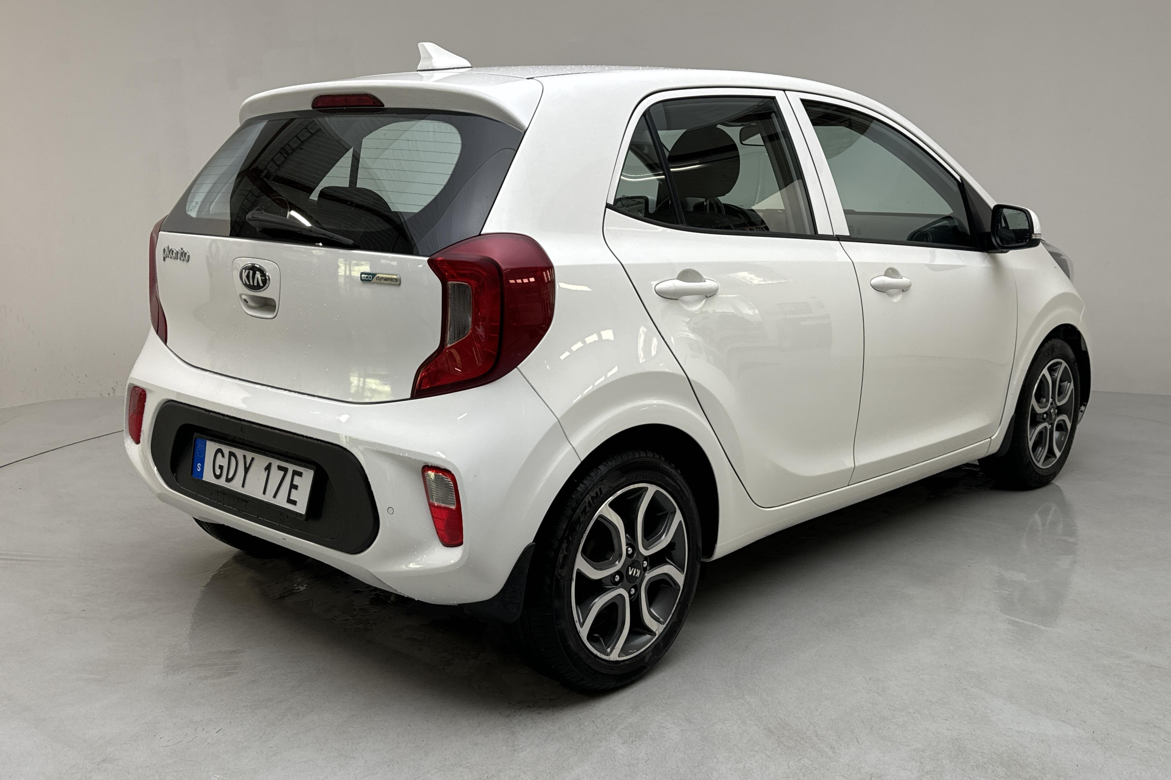 KIA Picanto 1.0 5dr (67hk) - 194 800 km - Käsitsi - valge - 2020