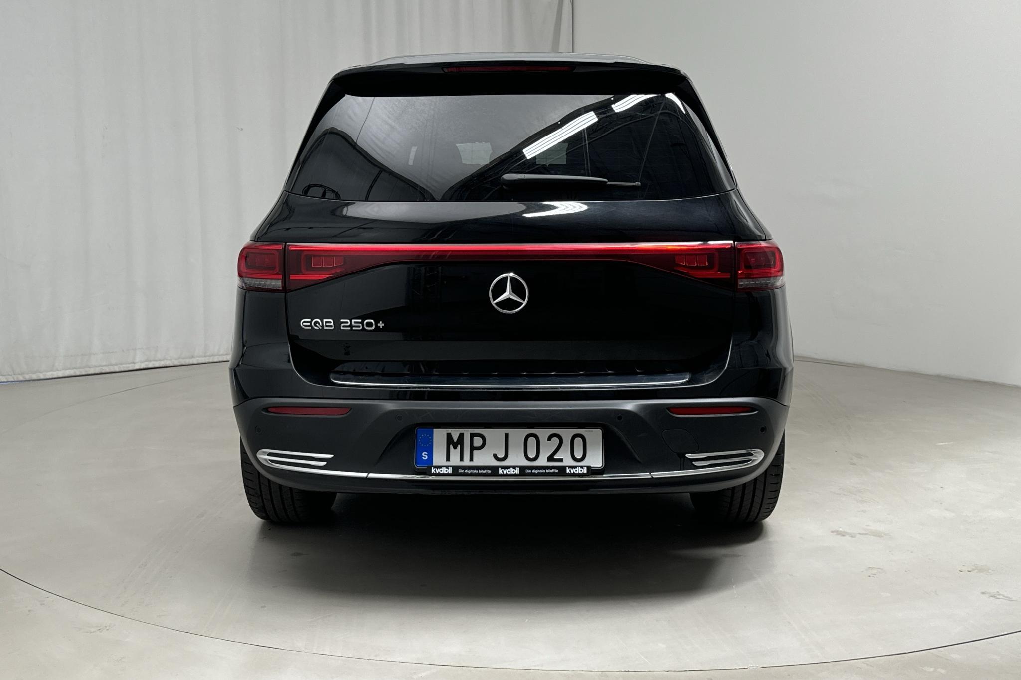 Mercedes EQB 250+ X243 (190hk) - 59 390 km - Automatyczna - czarny - 2024