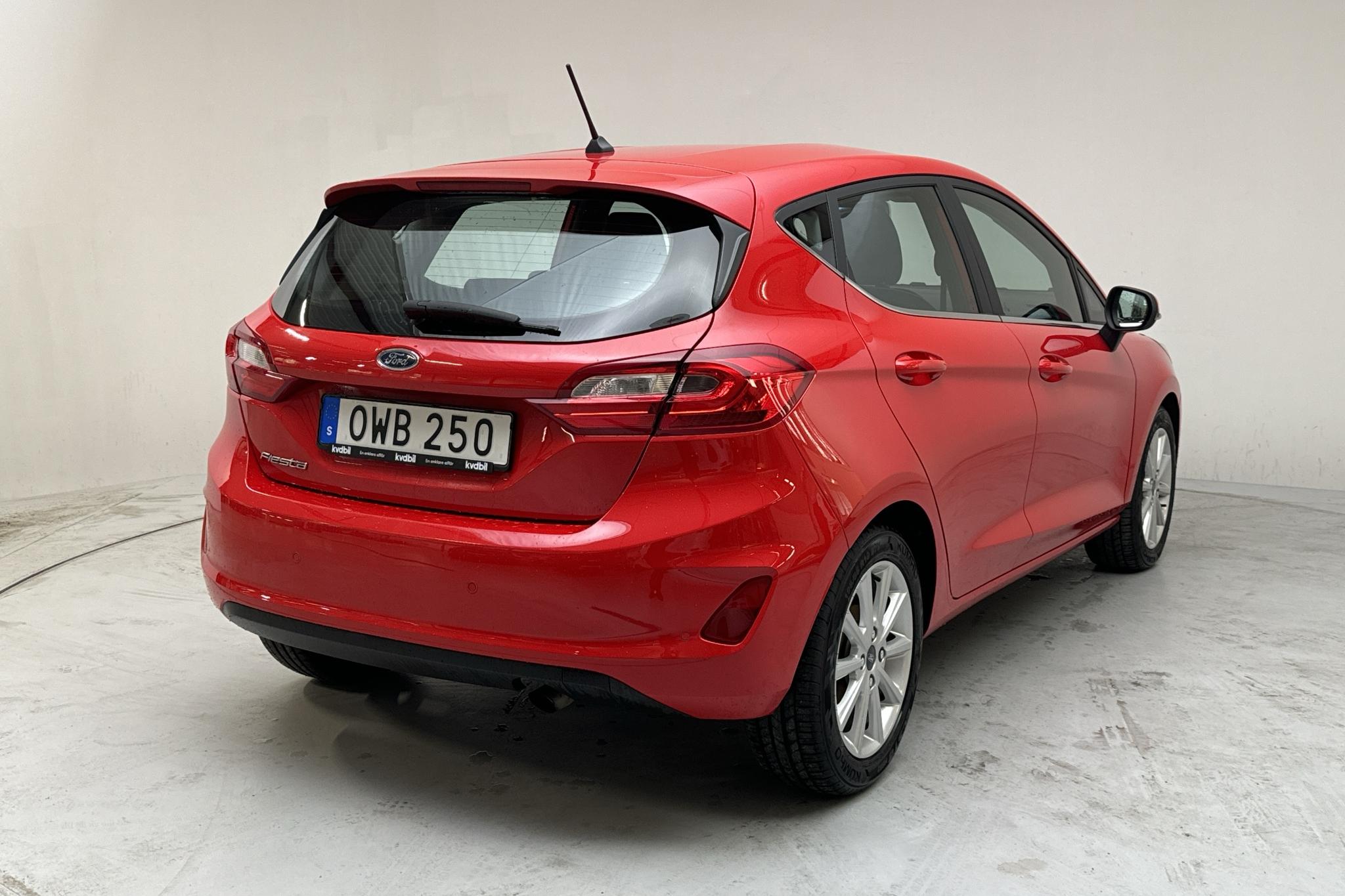 Ford Fiesta 1.0T EcoBoost 5dr (100hk) - 92 820 km - Automatyczna - czerwony - 2018