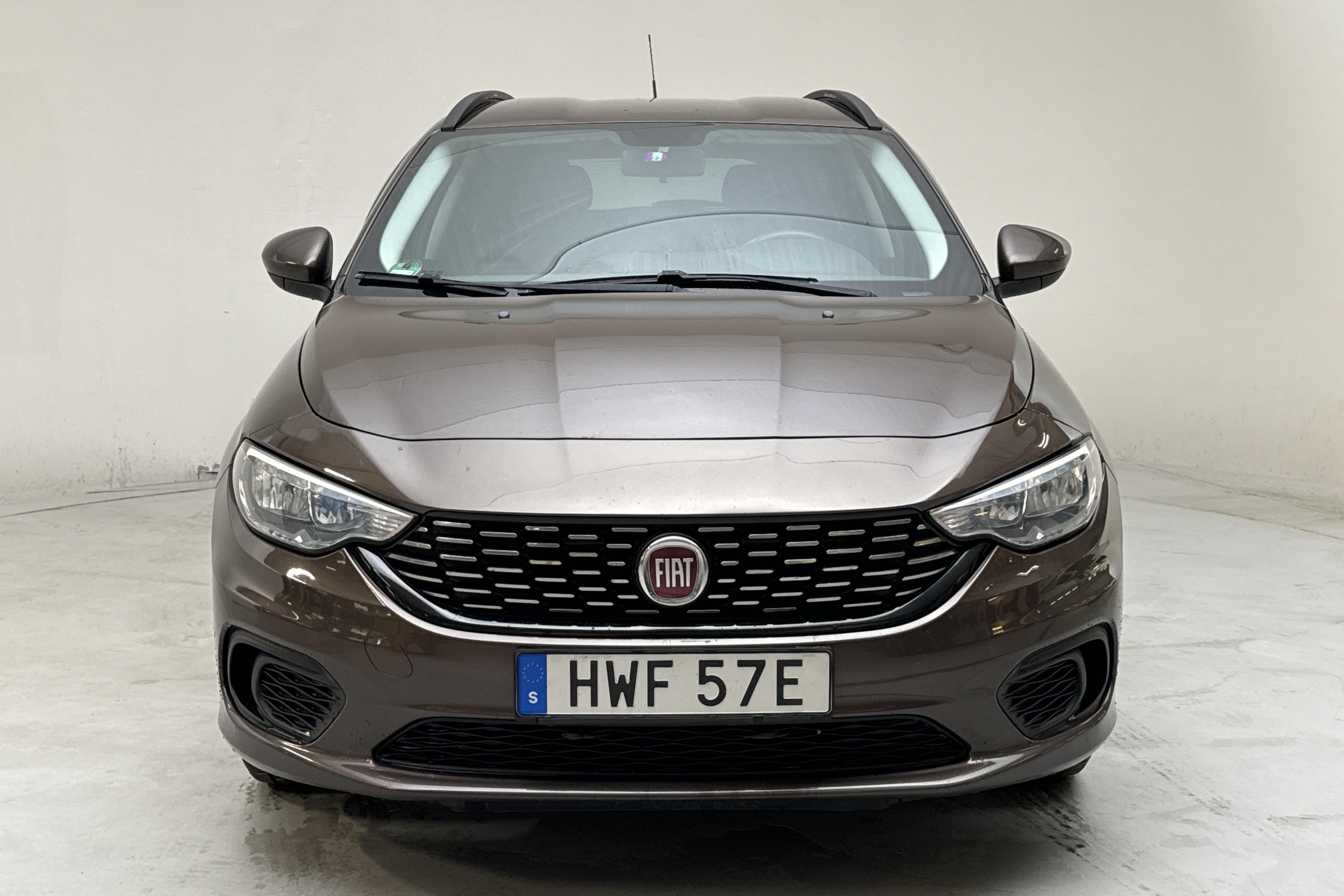 Fiat Tipo 1.4 Kombi (95hk) - 206 960 km - Manualna - brązowy - 2017