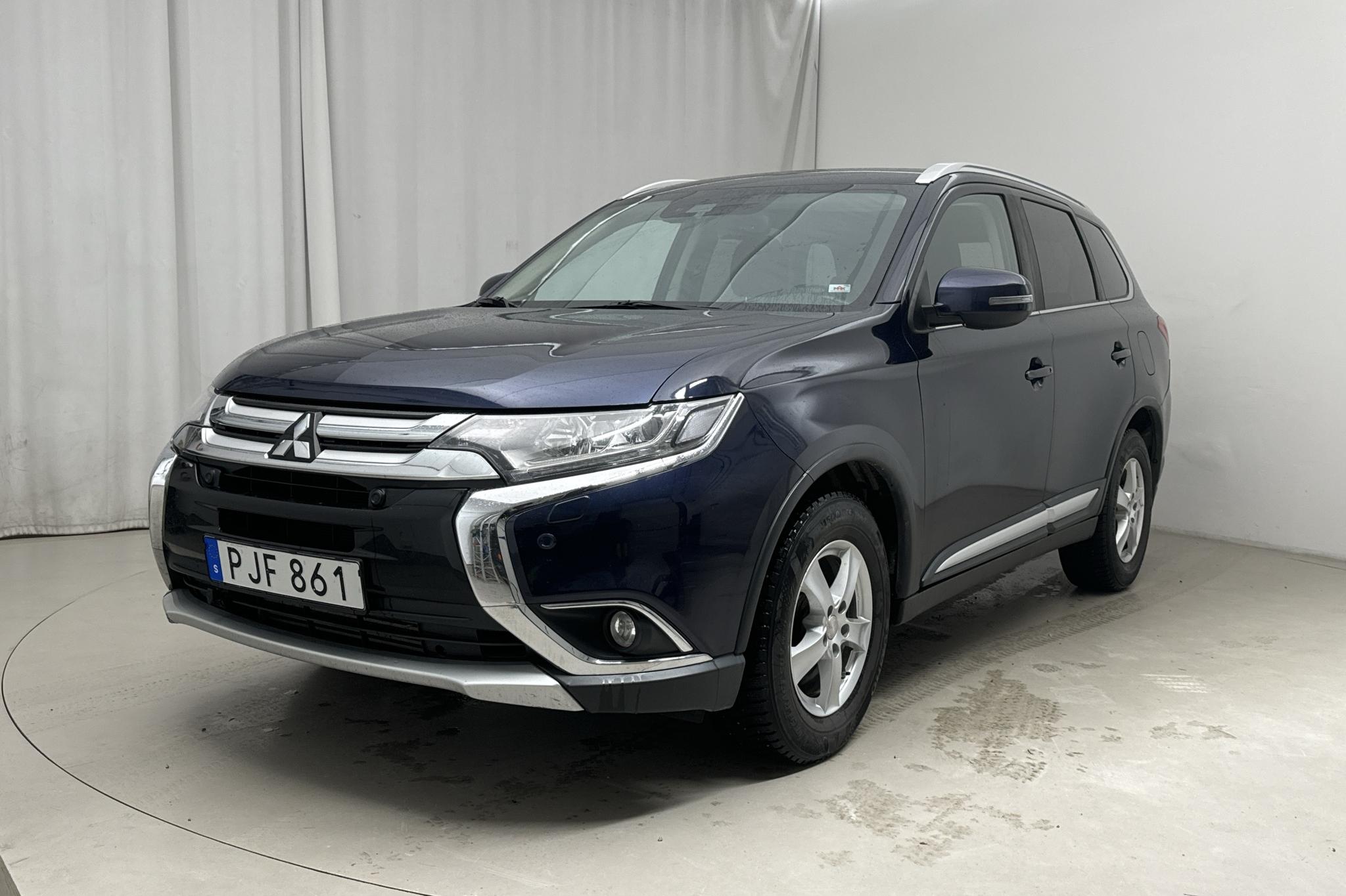 Mitsubishi Outlander 2.2 Di-D 4WD (150hk) - 174 150 km - Automaattinen - sininen - 2017