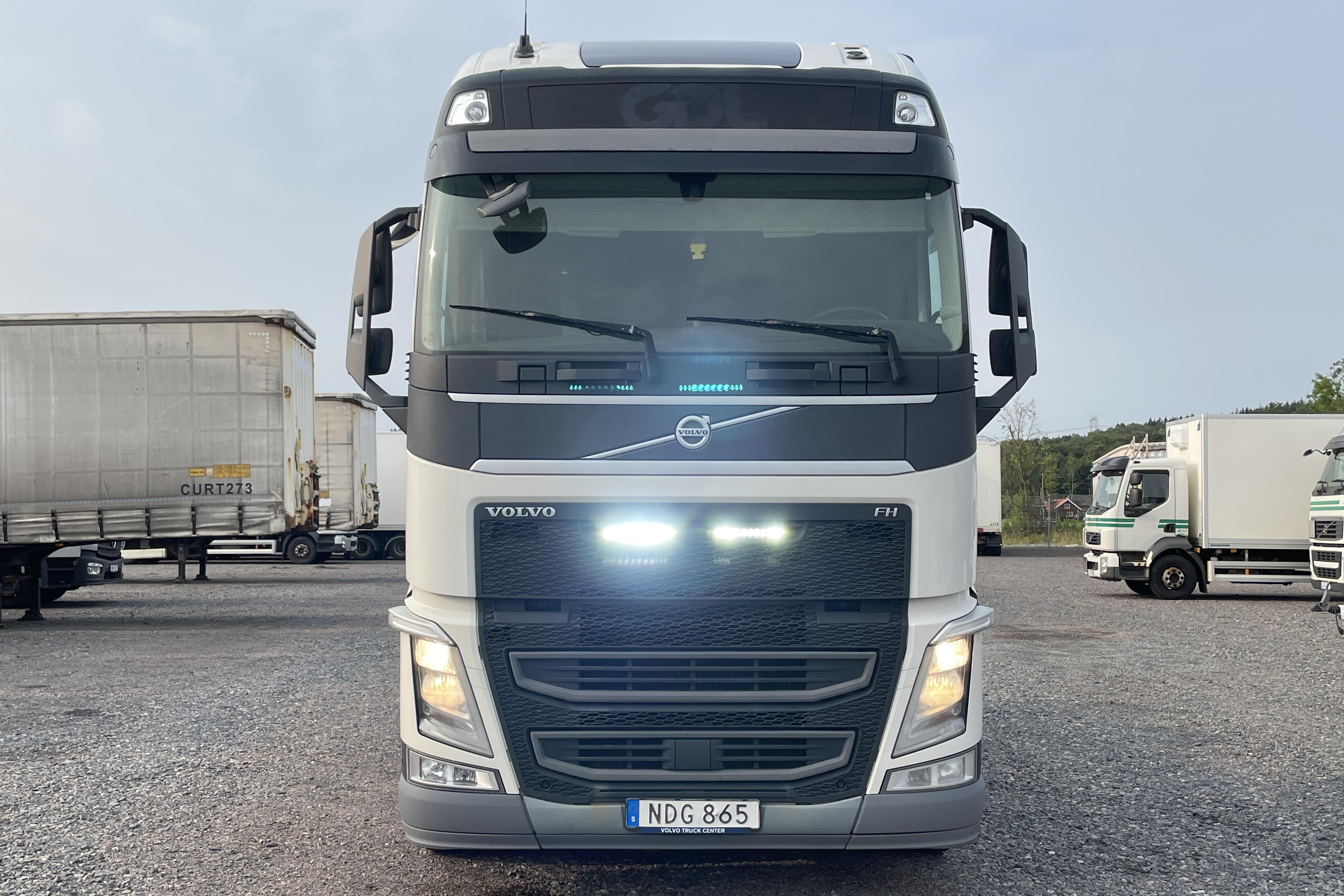 Volvo FH510 - 851 123 km - Automatic - white - 2016