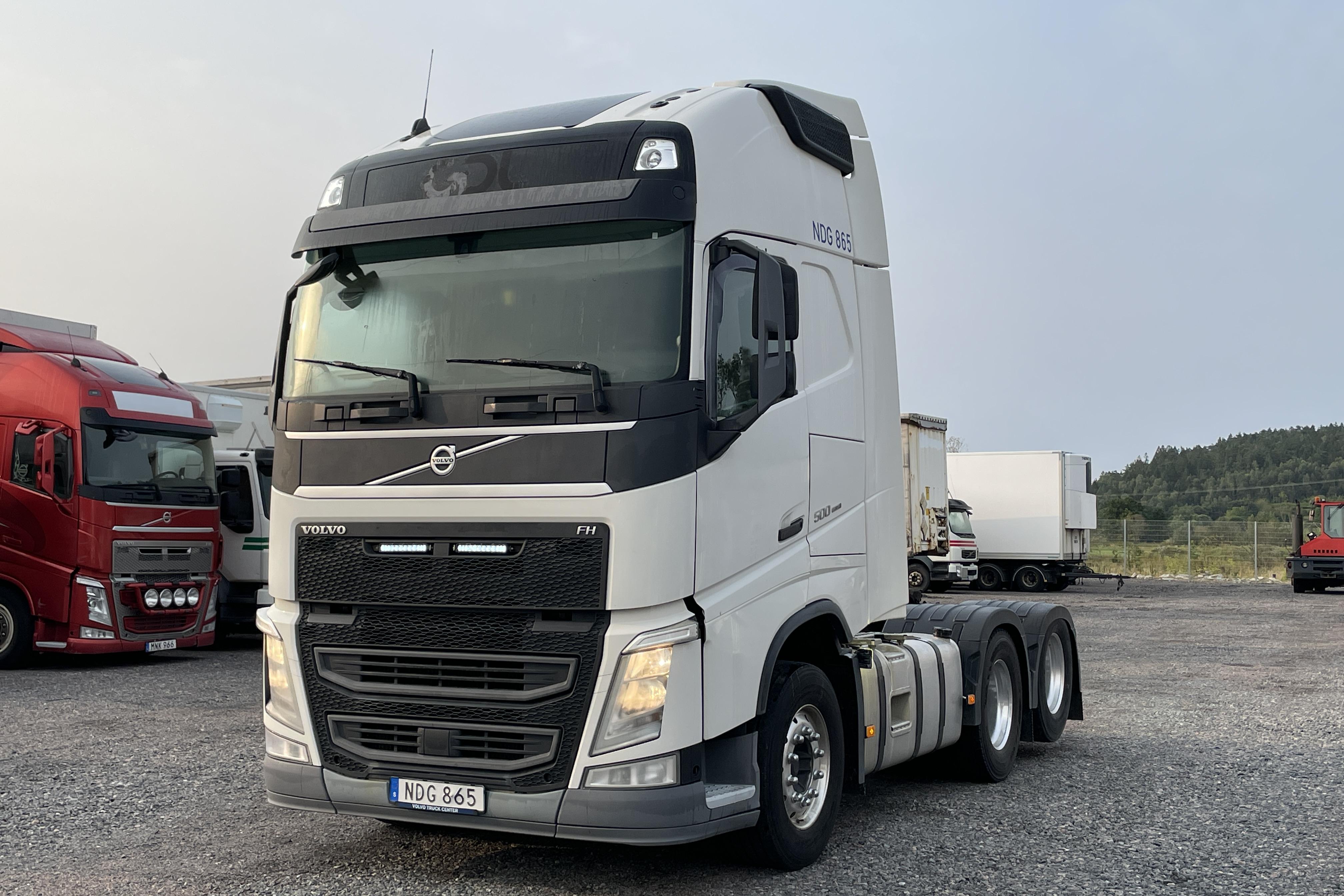 Volvo FH510 - 851 123 km - Automatyczna - biały - 2016