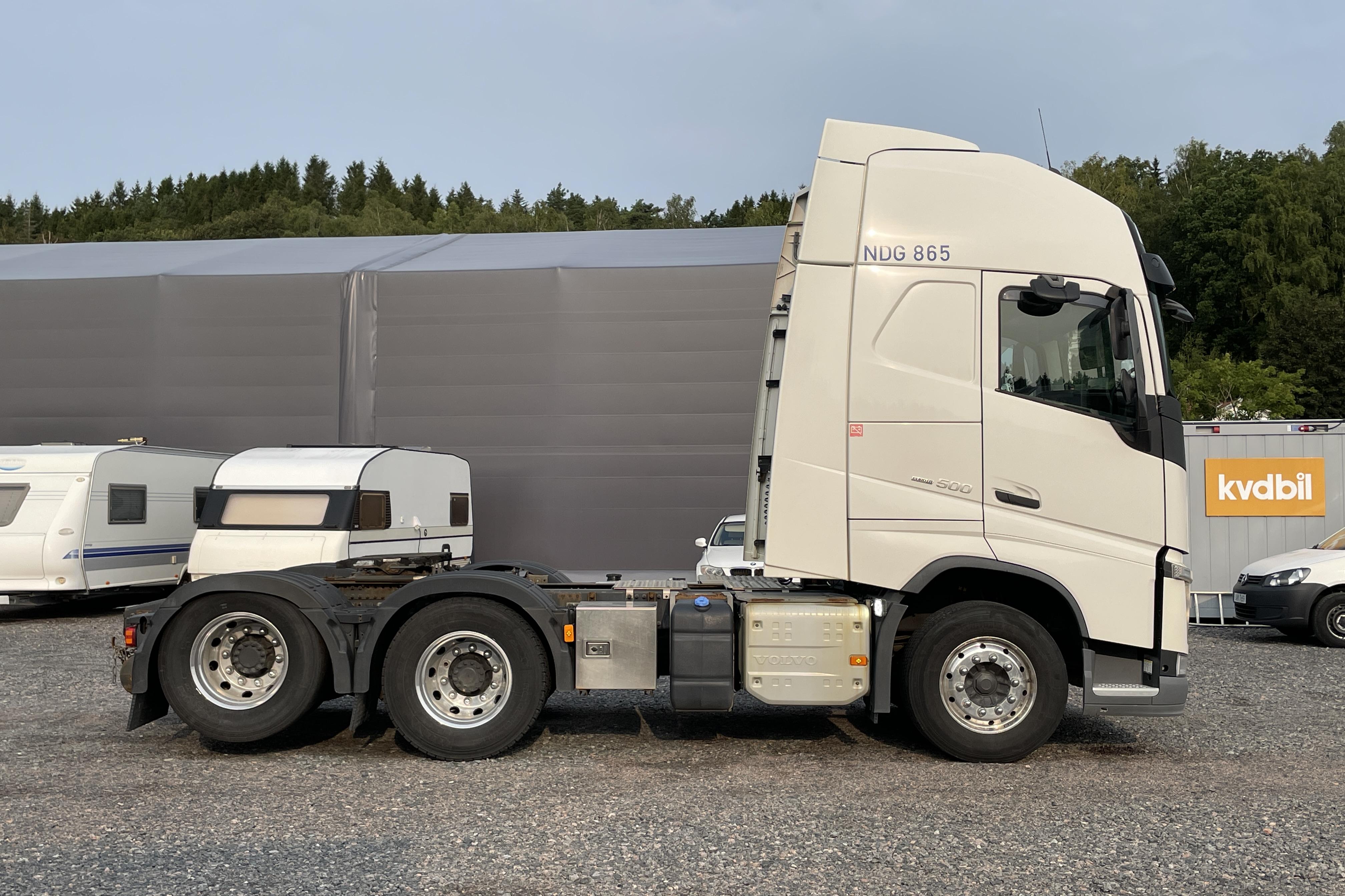 Volvo FH510 - 851 123 km - Automatyczna - biały - 2016