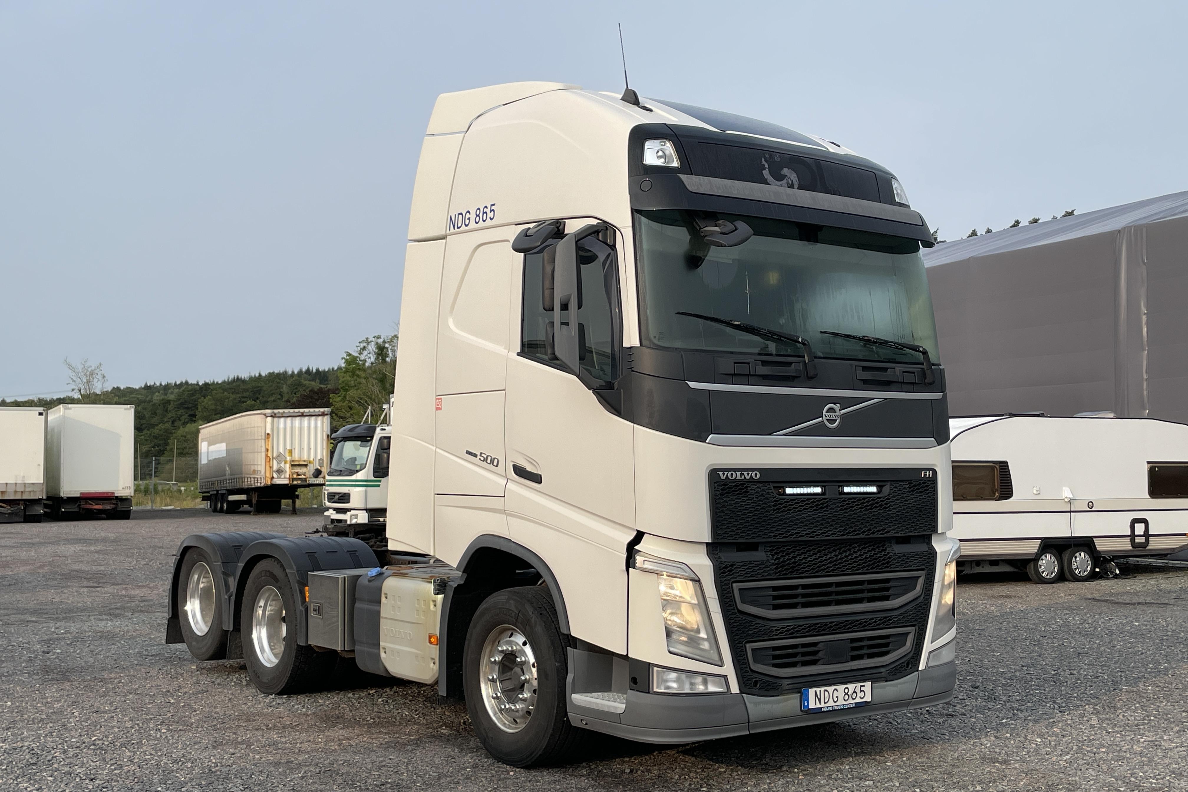 Volvo FH510 - 851 123 km - Automat - vit - 2016