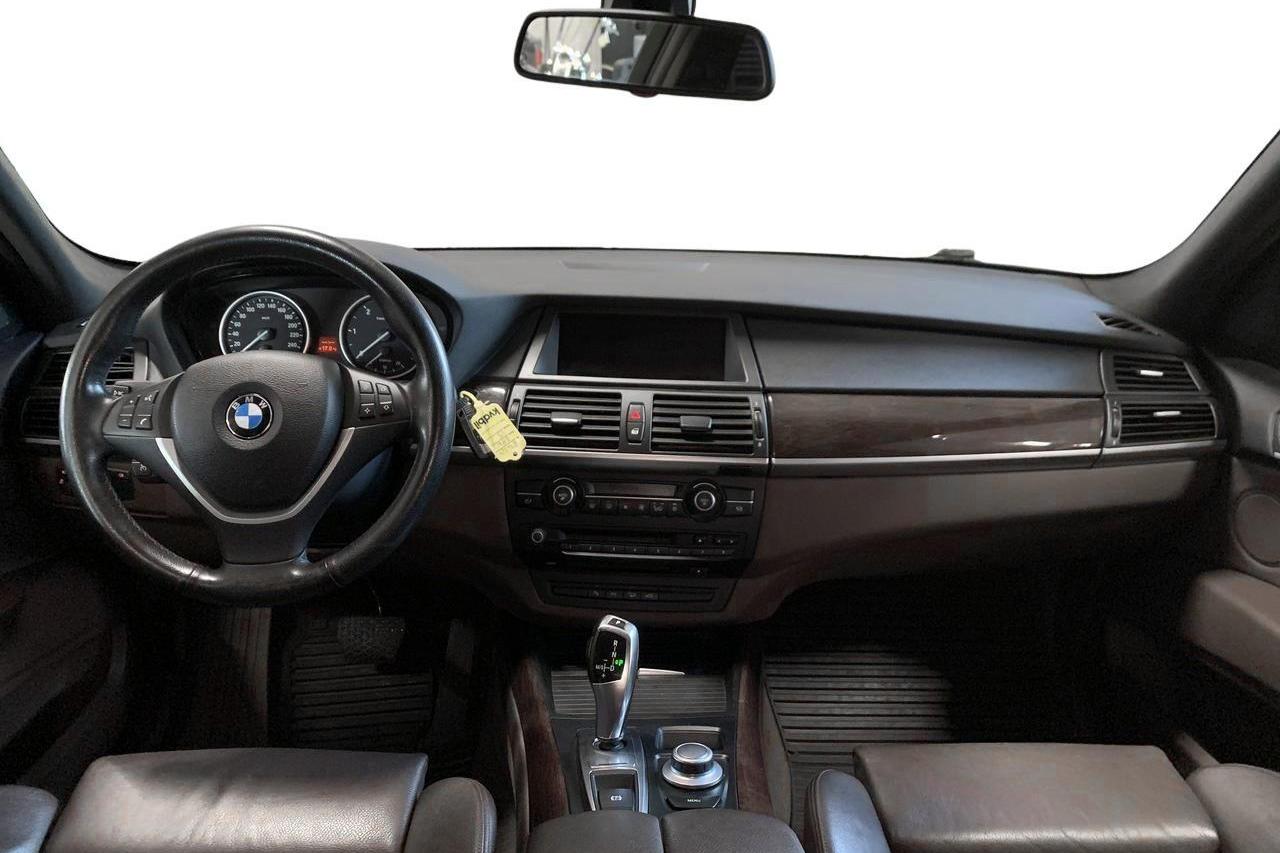 BMW X5 xDrive35d, E70 (286hk) - 196 620 km - Automaatne - hõbe - 2010