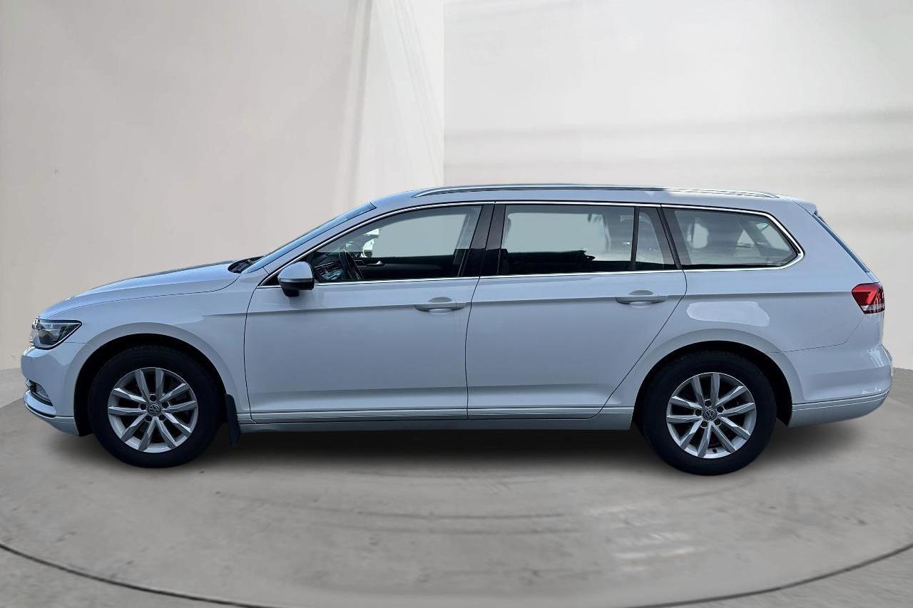 VW Passat 1.4 TSI Sportscombi (150hk) - 123 910 km - Automatyczna - biały - 2017