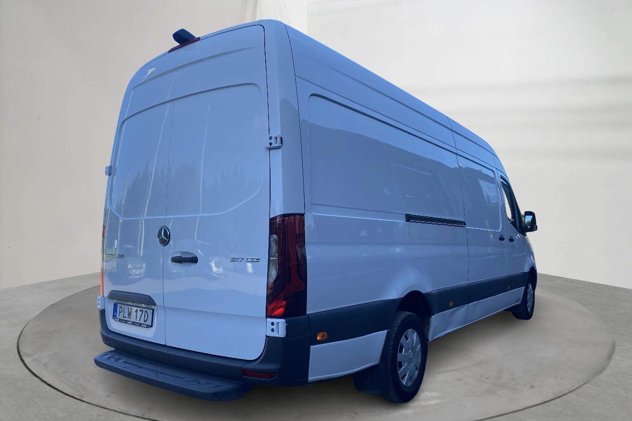 Mercedes Sprinter 317 CDI Skåp RWD (170hk) - 18 770 km - Automaatne - valge - 2024