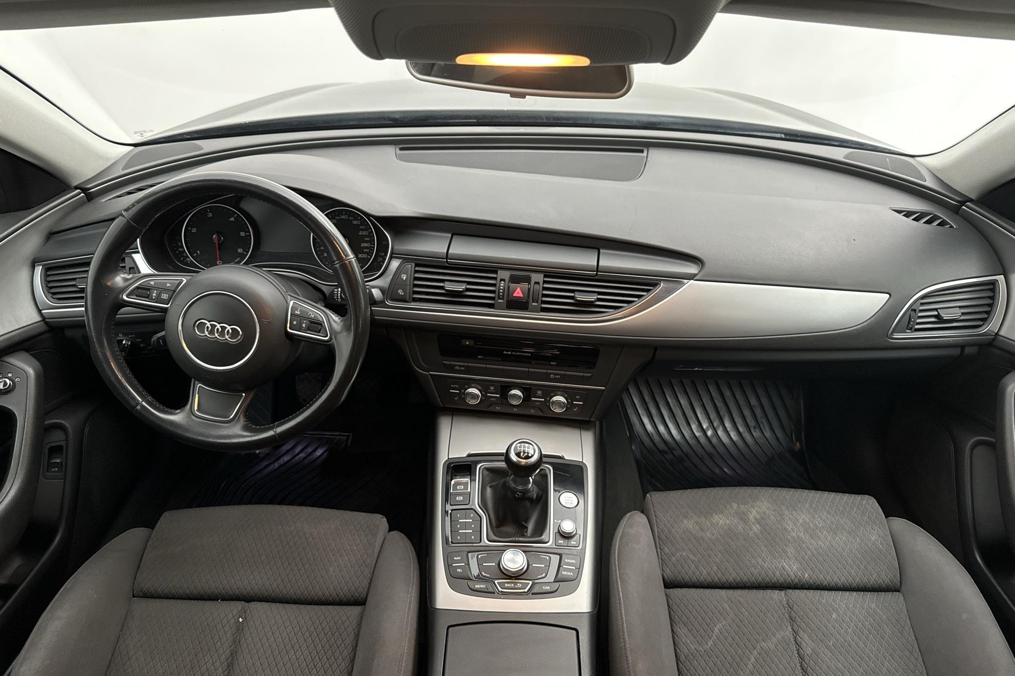 Audi A6 2.0 TDI Avant (177hk) - 15 695 mil - Manuell - svart - 2012