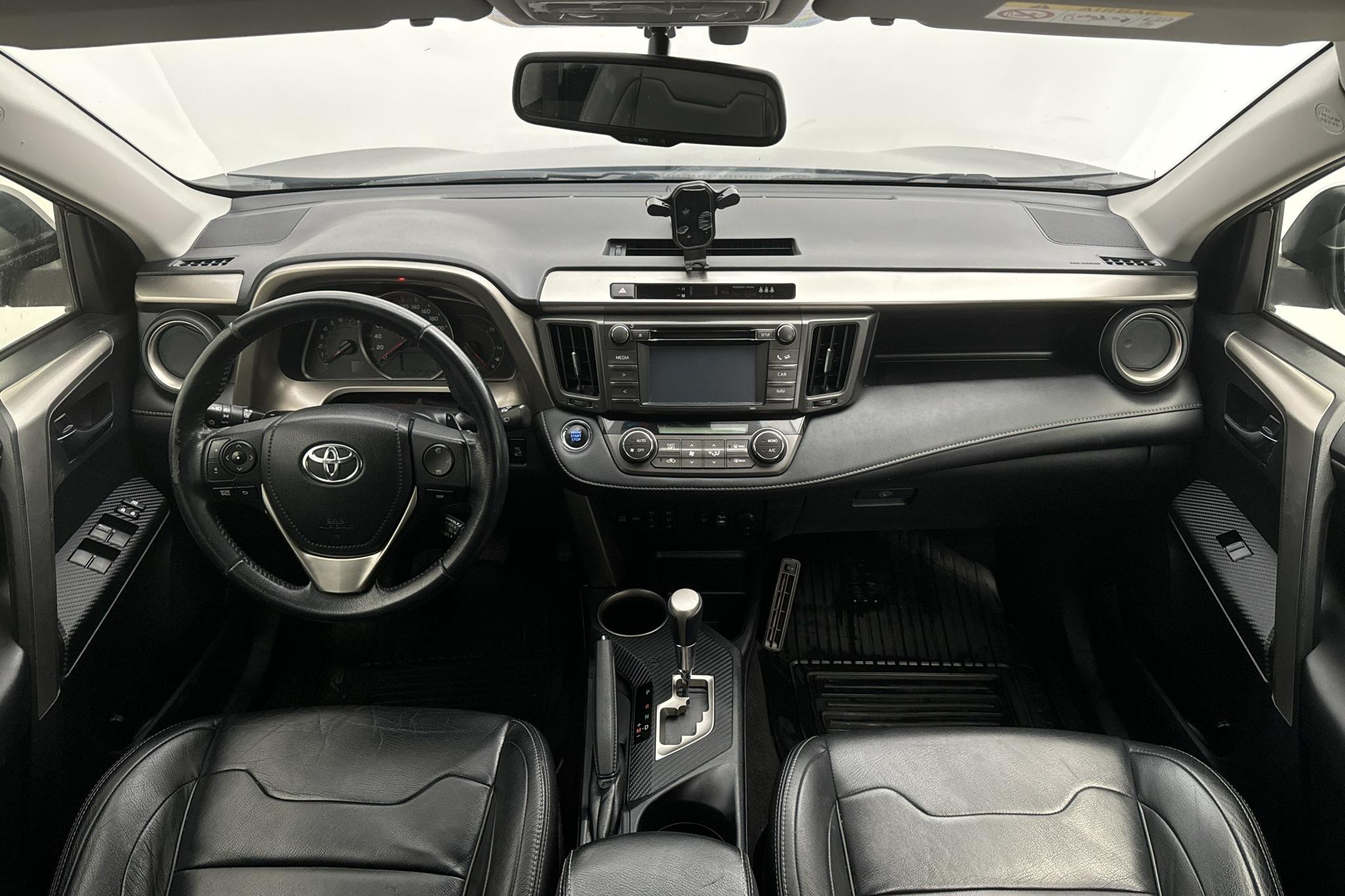 Toyota RAV4 2.0 VVT-i (151hk) - 275 550 km - Automaattinen - musta - 2014