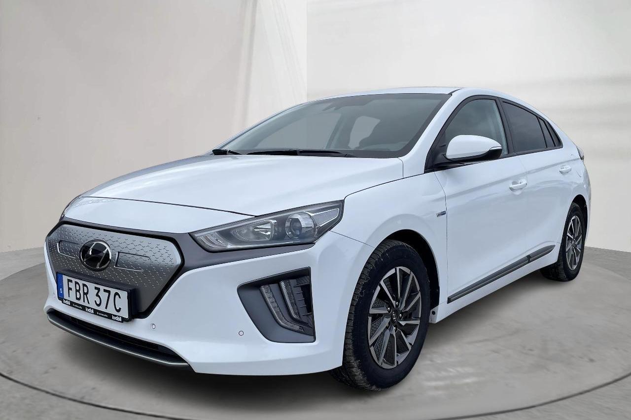 Hyundai IONIQ Electric (136hk) - 2 914 mil - Automat - vit - 2020