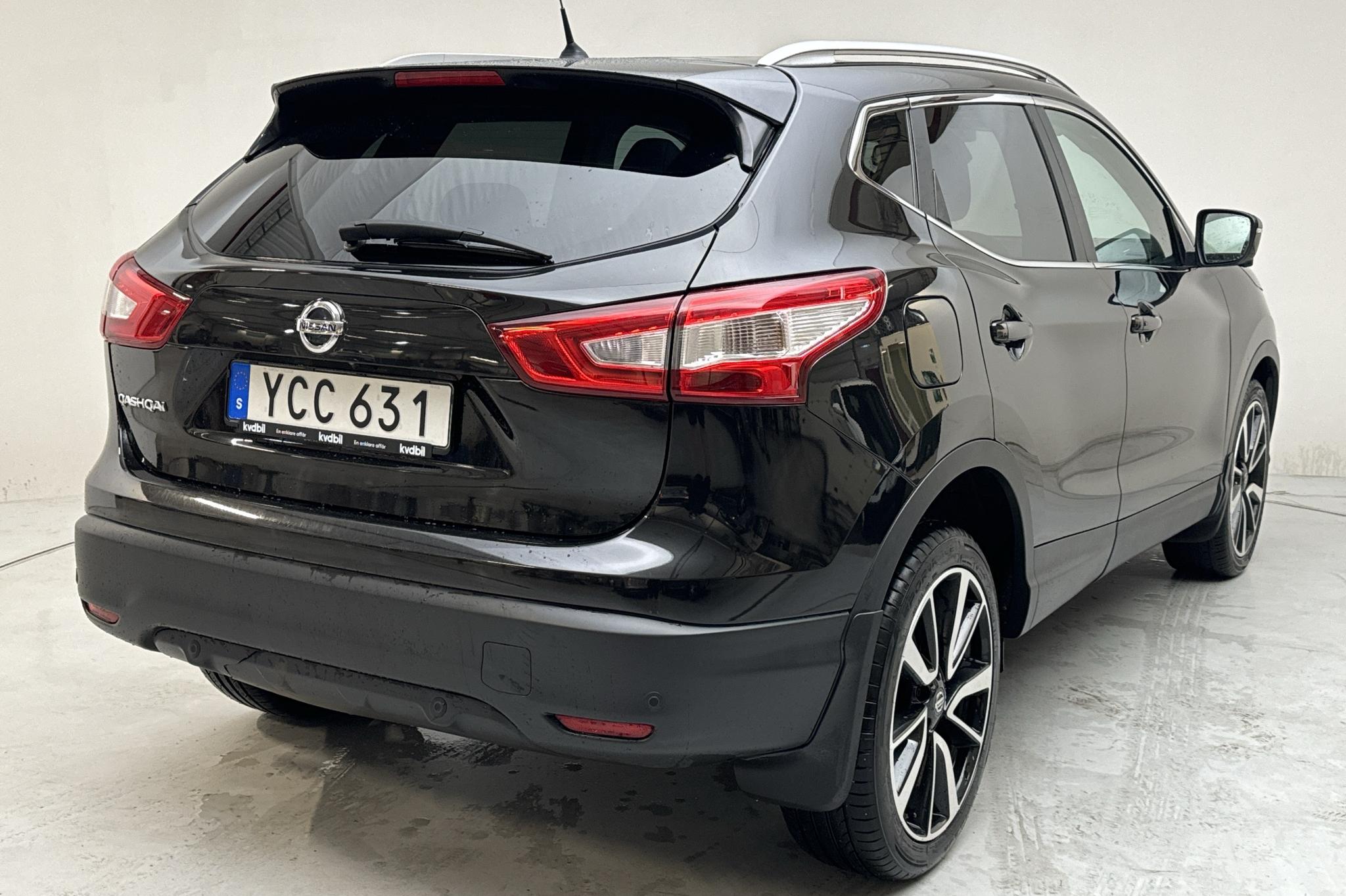 Nissan Qashqai 1.2 (115hk) - 131 840 km - Automaatne - must - 2016