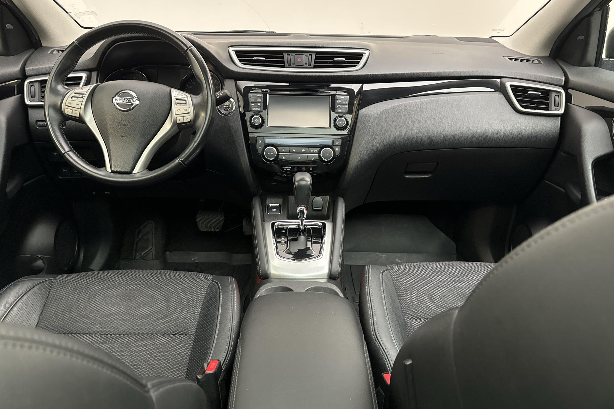 Nissan Qashqai 1.2 (115hk) - 131 840 km - Automaattinen - musta - 2016