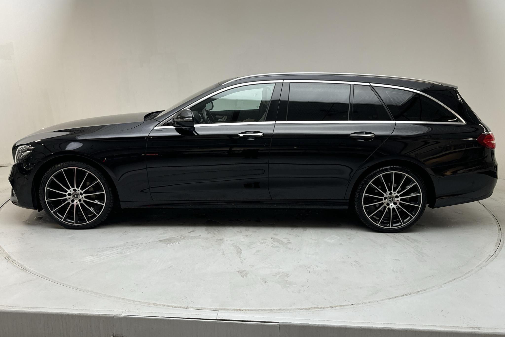 Mercedes E 400 d 4MATIC Kombi S213 (340hk) - 113 010 km - Automatic - black - 2019