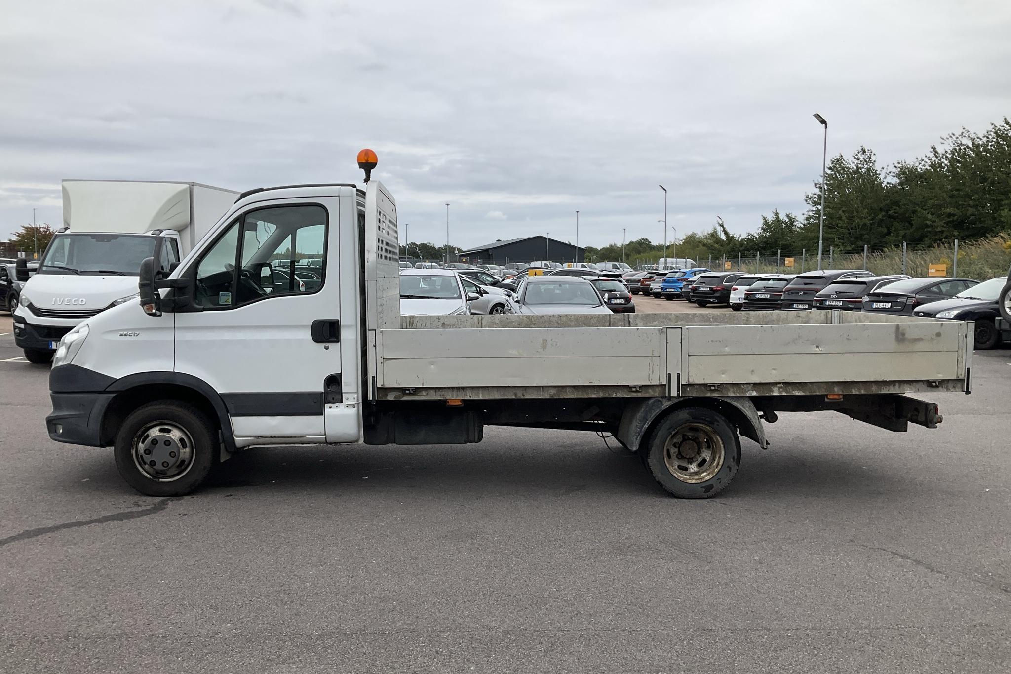 Iveco Daily 35 3.0 HPT EEV (170hk) - 307 910 km - Manualna - biały - 2012