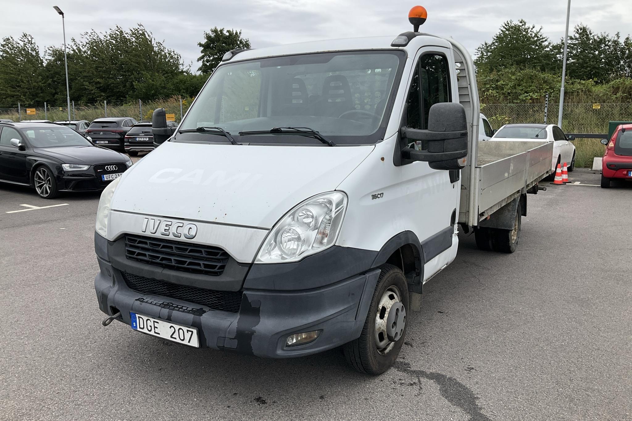 Iveco Daily 35 3.0 HPT EEV (170hk) - 307 910 km - Manualna - biały - 2012