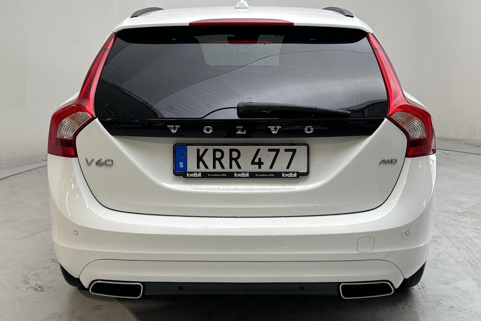 Volvo V60 D4 AWD (190hk) - 110 440 km - Automaattinen - valkoinen - 2017