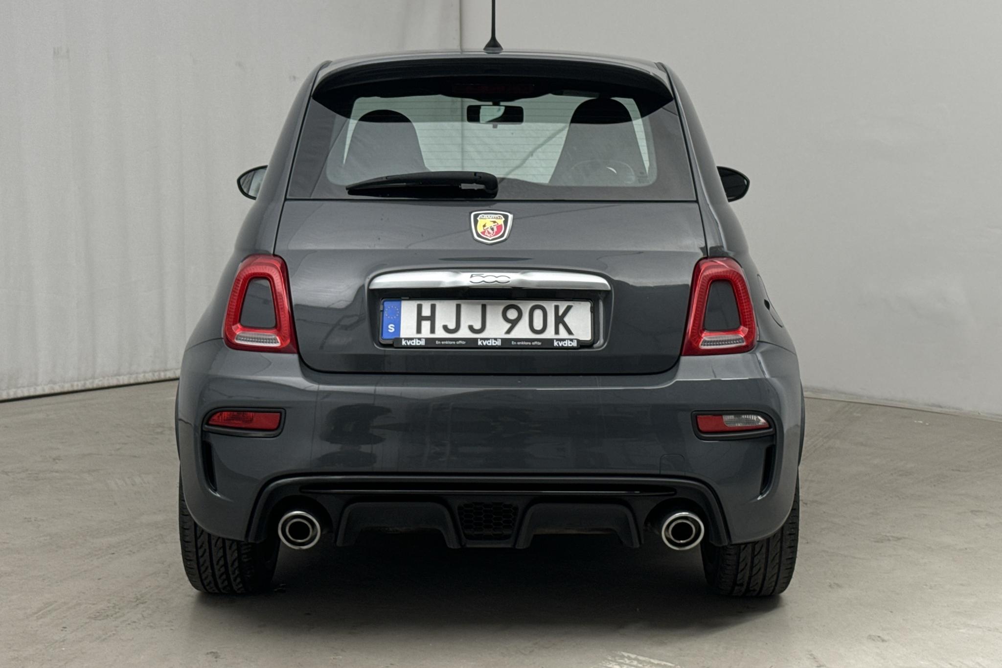 Abarth Abarth 595 (145hk) - 69 210 km - Manuaalinen - harmaa - 2020