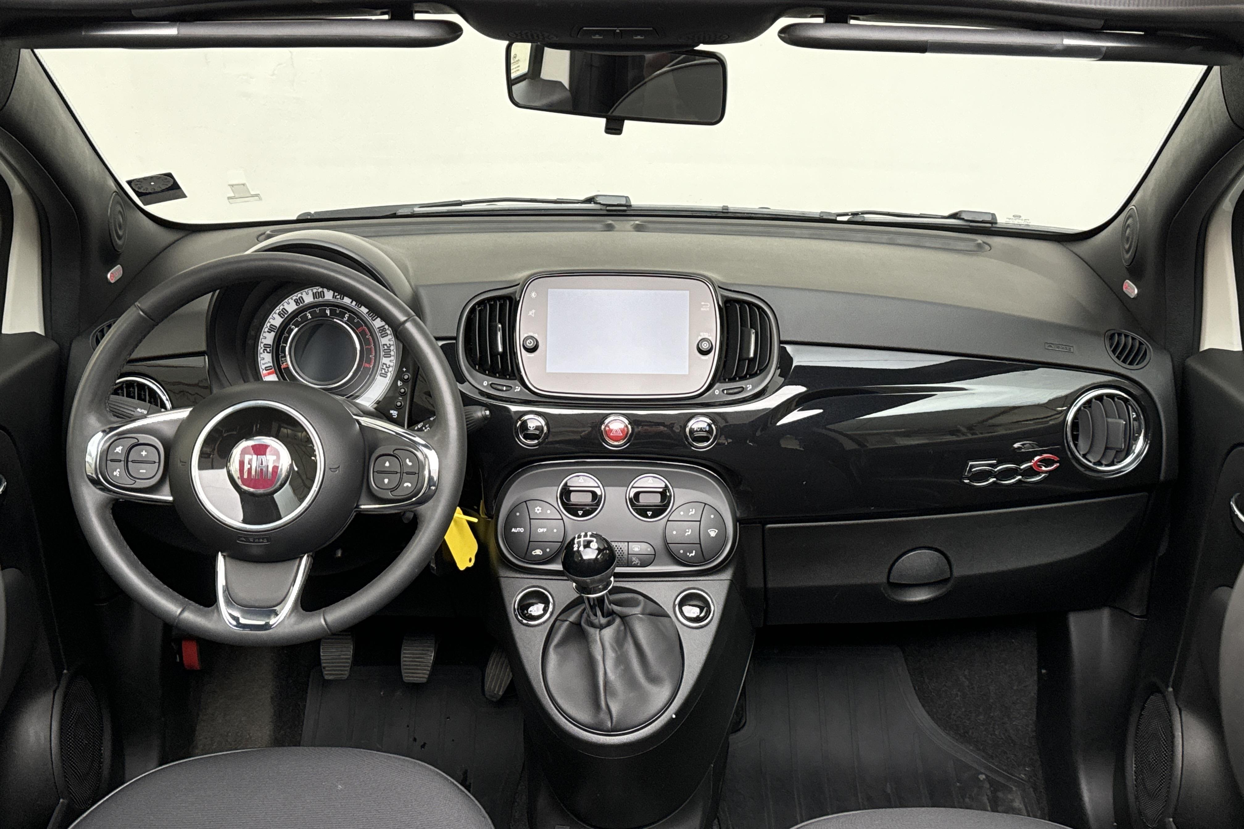 Fiat 500C 1.2 (69hk) - 38 170 km - Käsitsi - valge - 2020