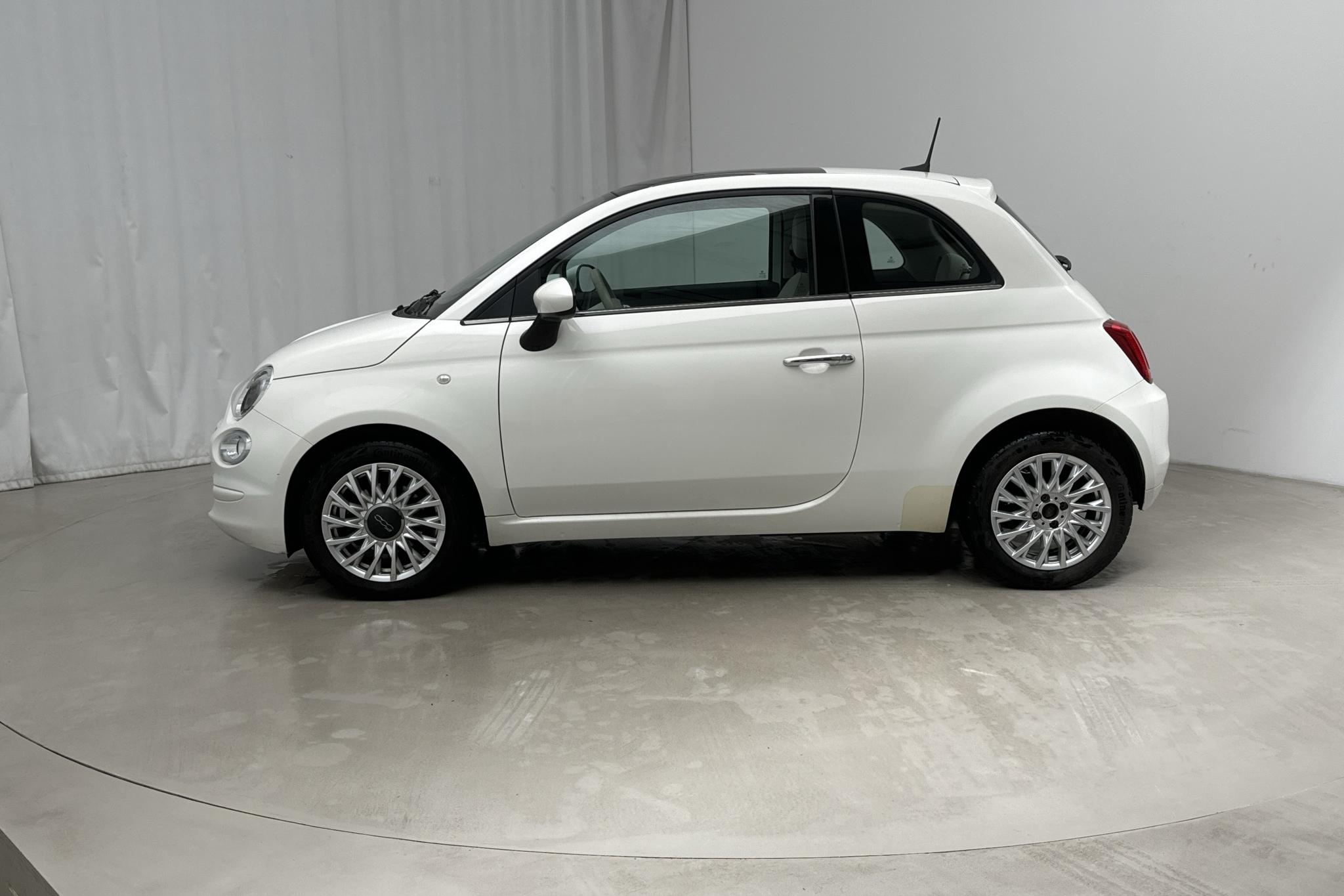 Fiat 500 1.2 (69hk) - 4 670 mil - Manuell - vit - 2020