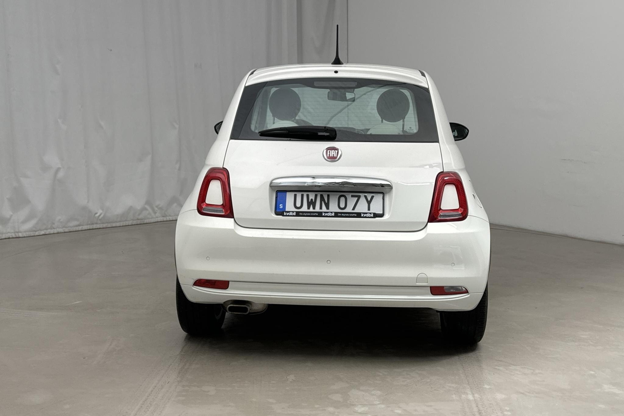 Fiat 500 1.2 (69hk) - 4 670 mil - Manuell - vit - 2020