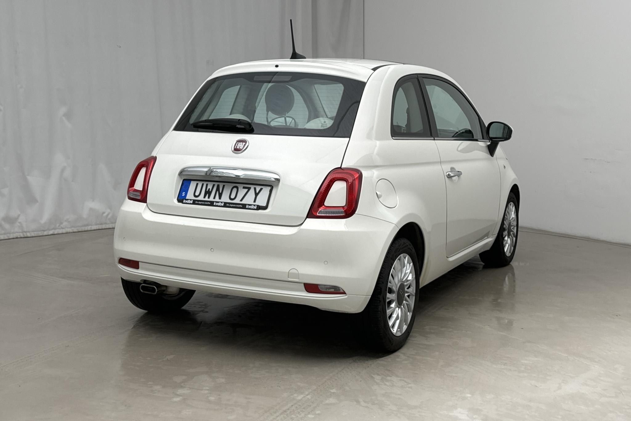 Fiat 500 1.2 (69hk) - 4 670 mil - Manuell - vit - 2020