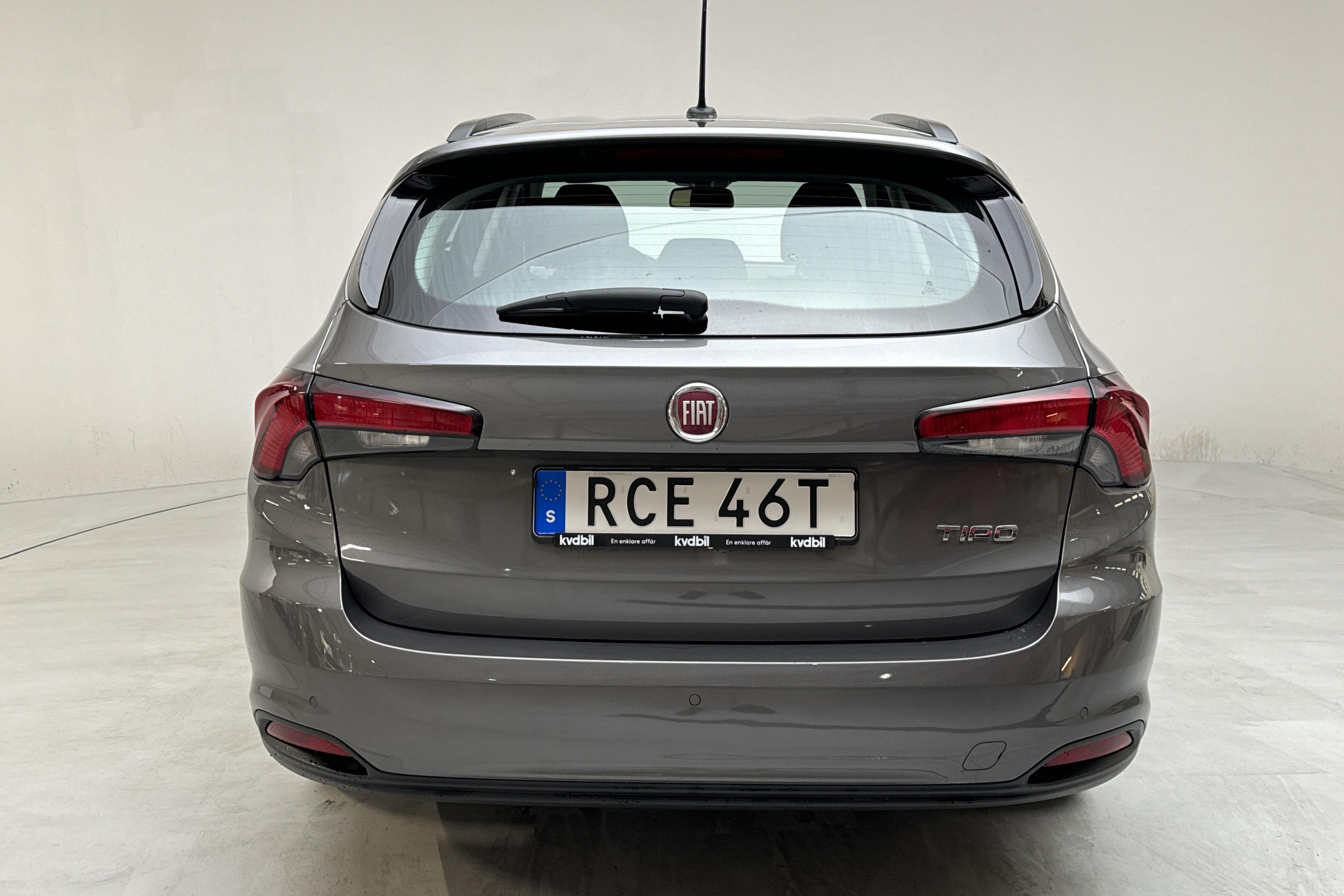 Fiat Tipo 1.4 Kombi (120hk) - 55 800 km - Manuaalinen - harmaa - 2019